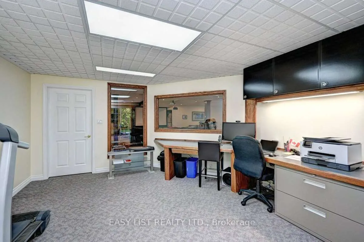 527 River Road
