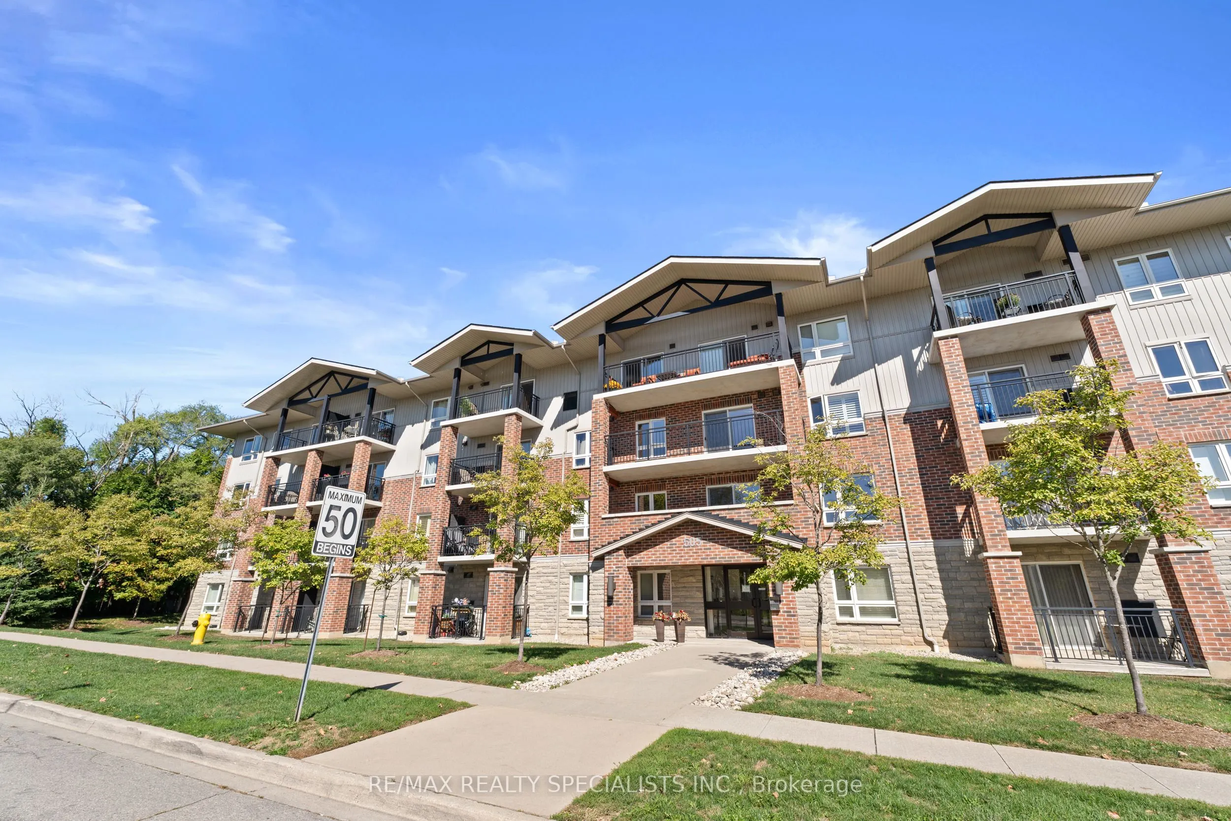 505 Margaret Street, #412
