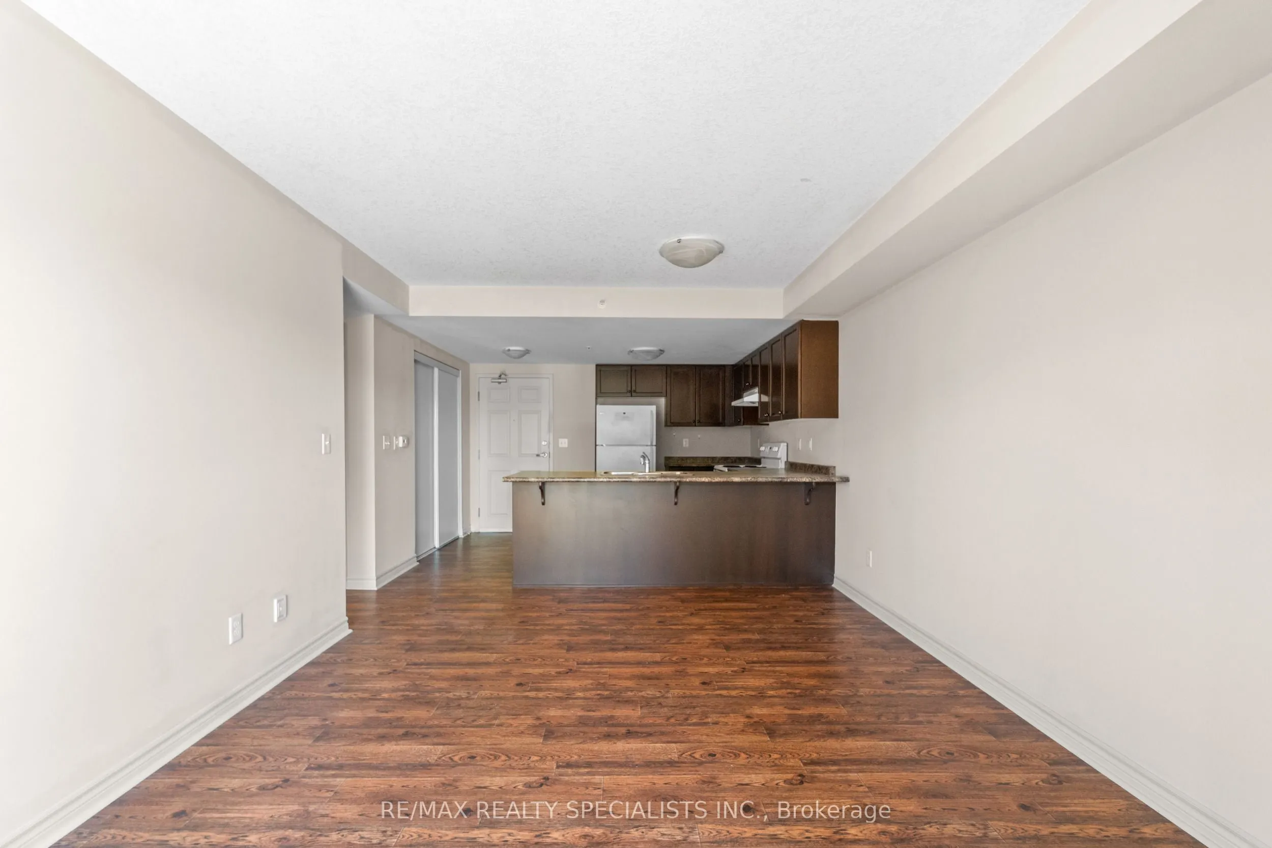 505 Margaret Street, #412