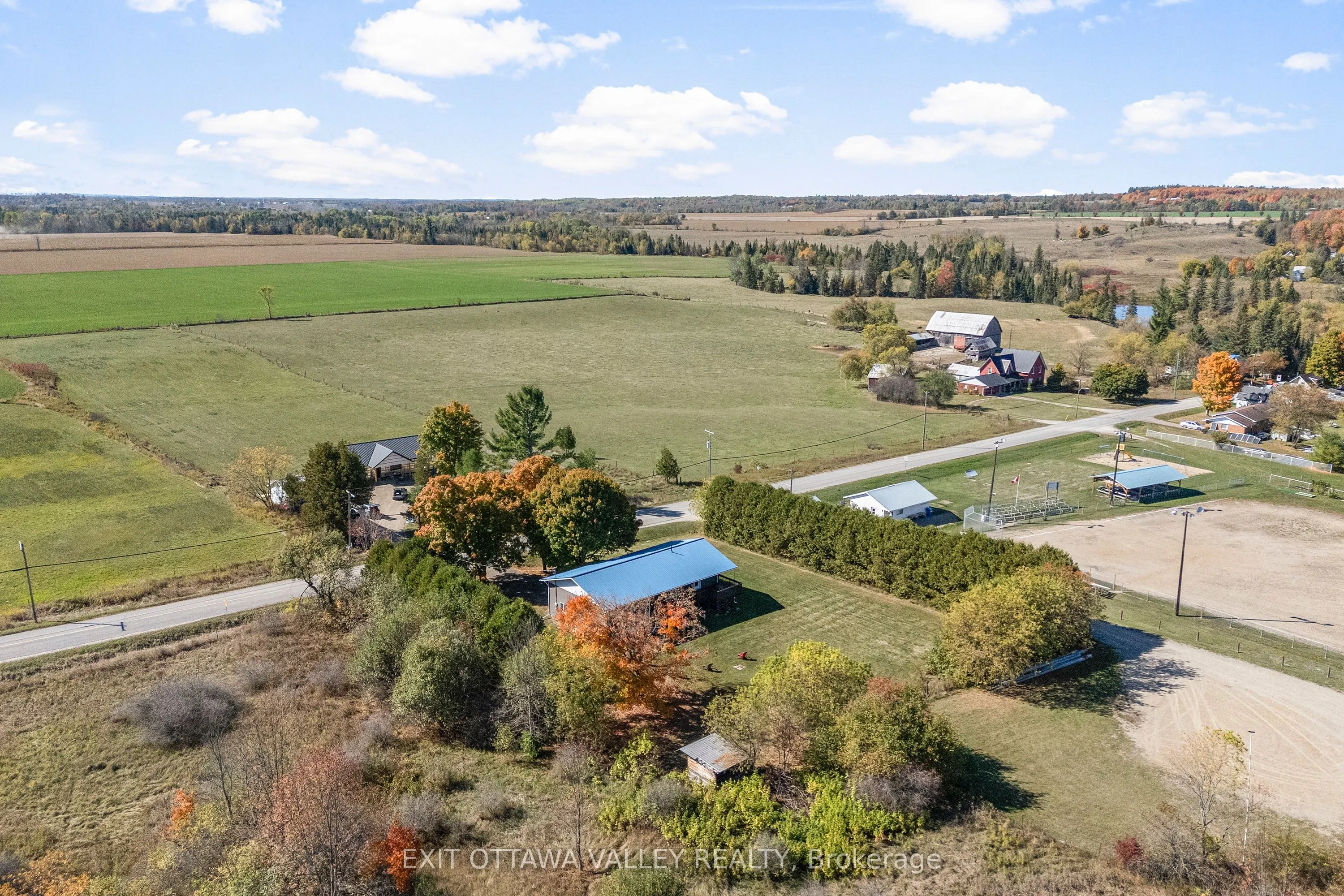 2155 Foresters Falls Road