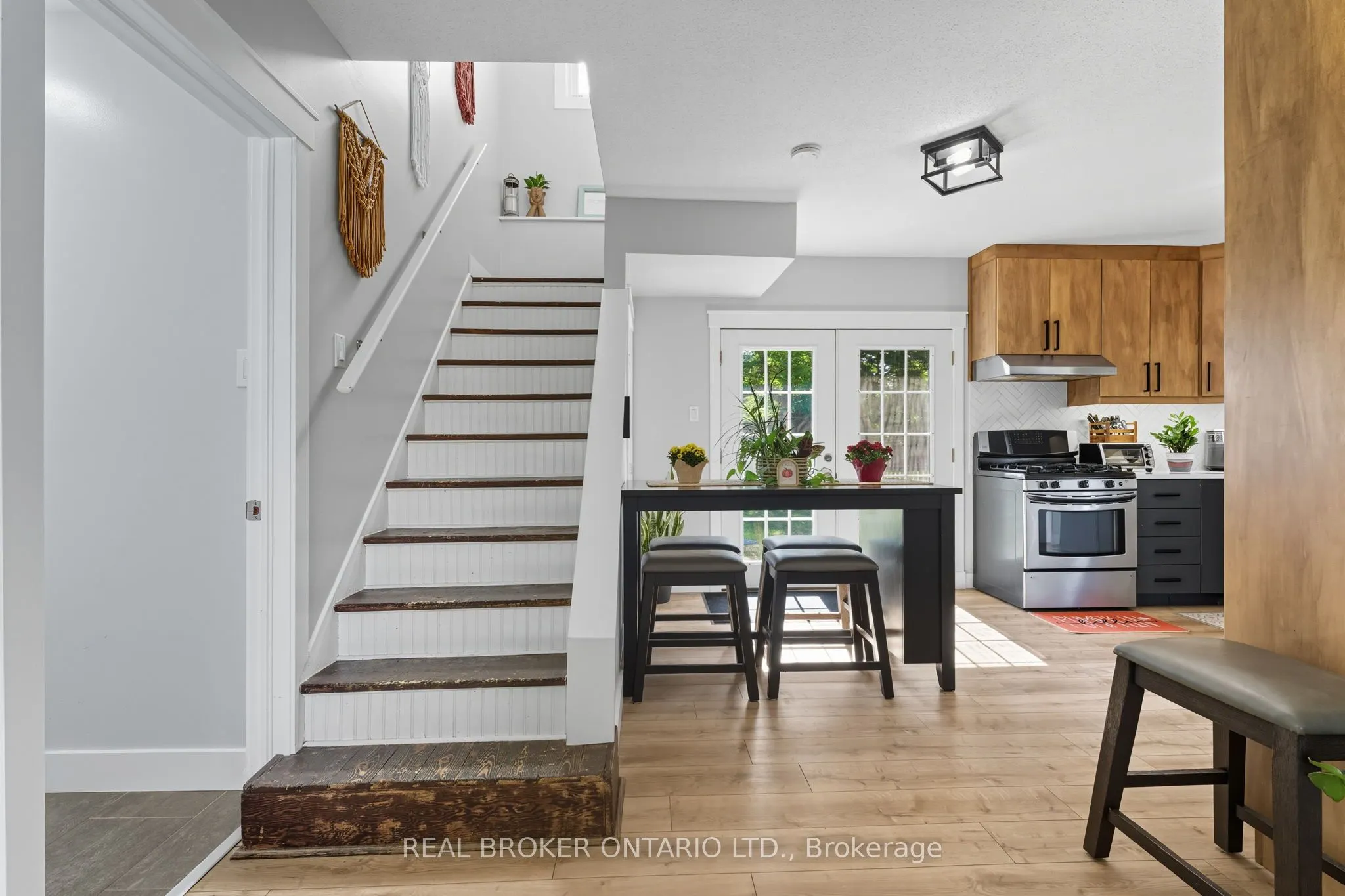 100 La Salette Road