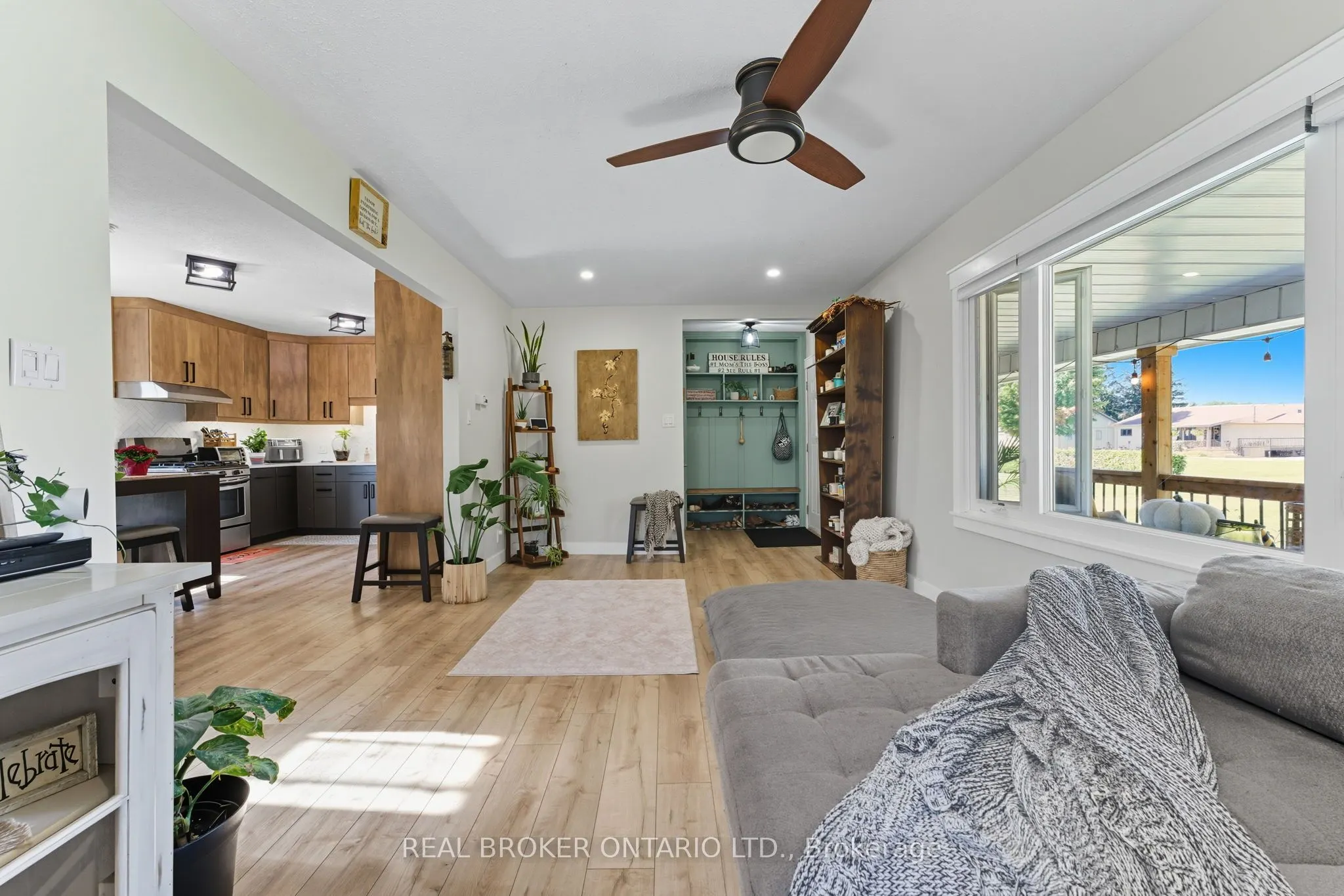 100 La Salette Road
