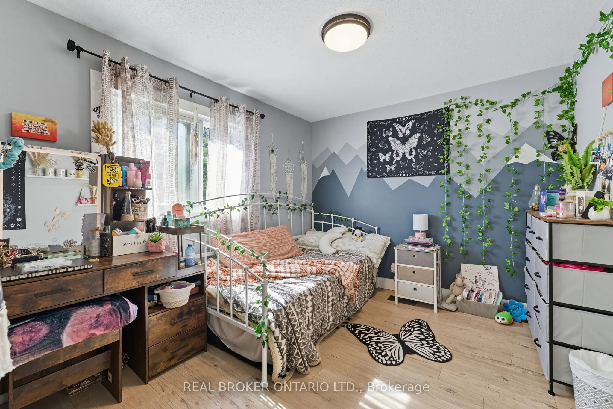 100 La Salette Road