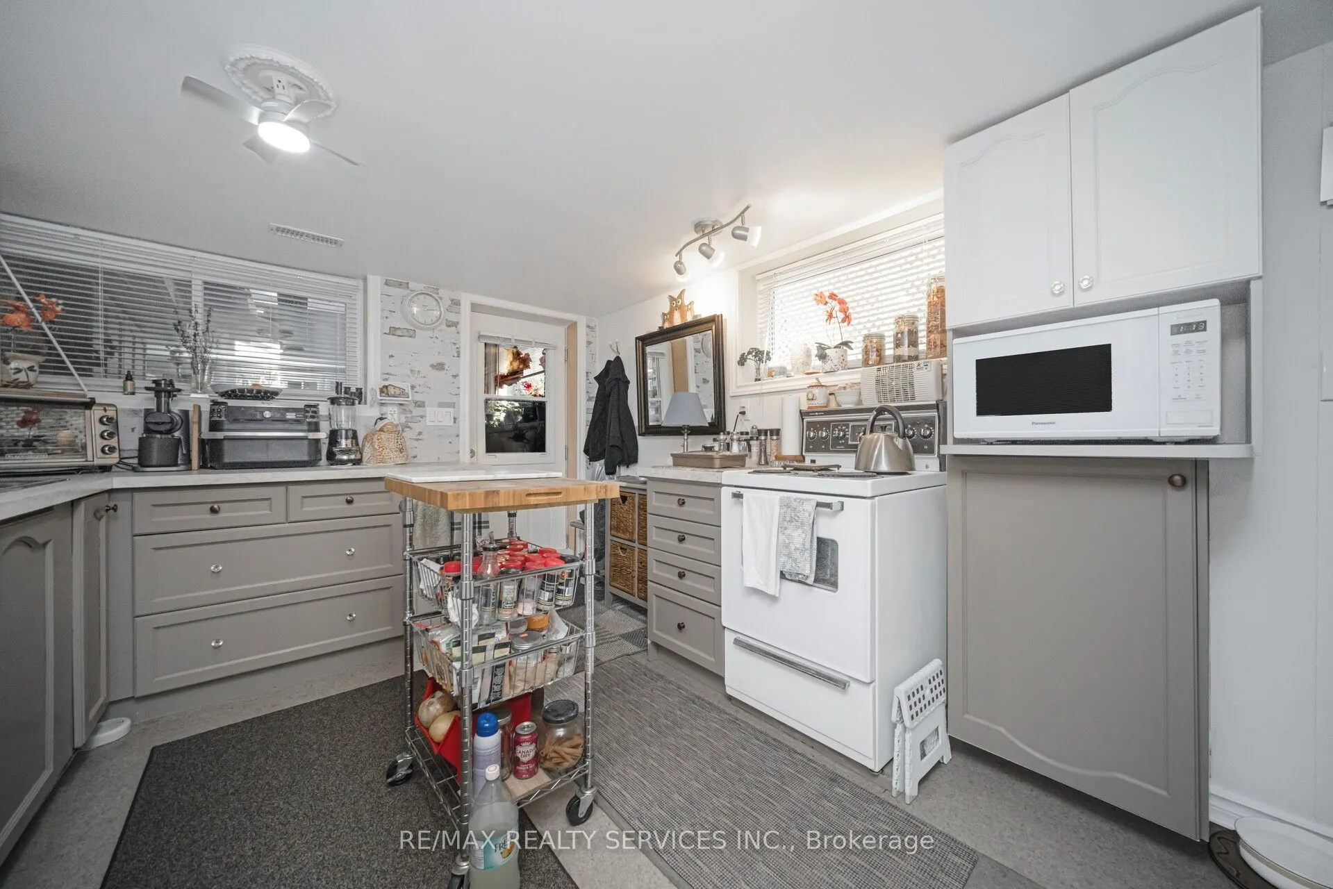 476 Prospect Avenue