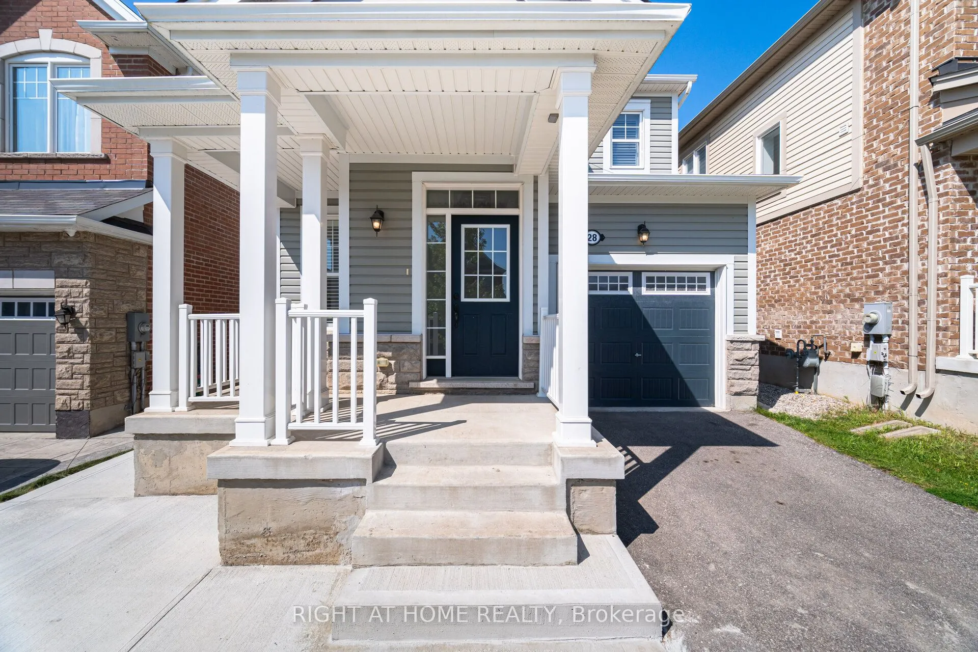28 Pickett Place