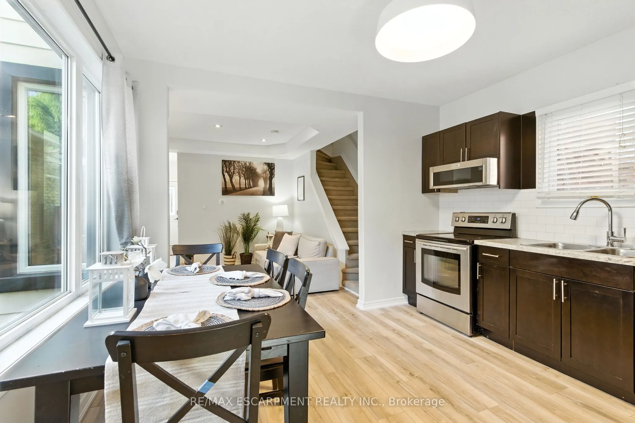 78 OAK Avenue