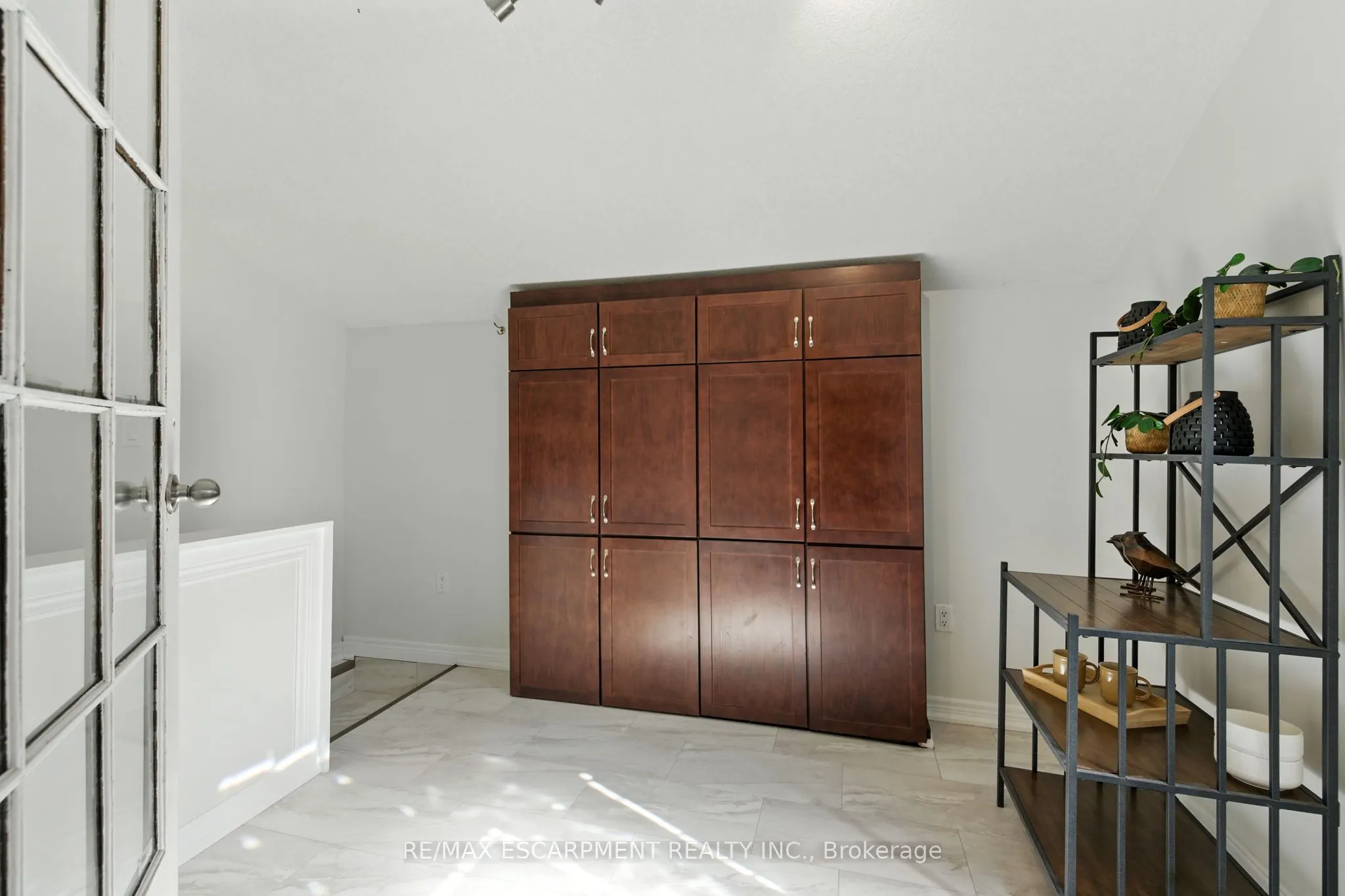 78 OAK Avenue