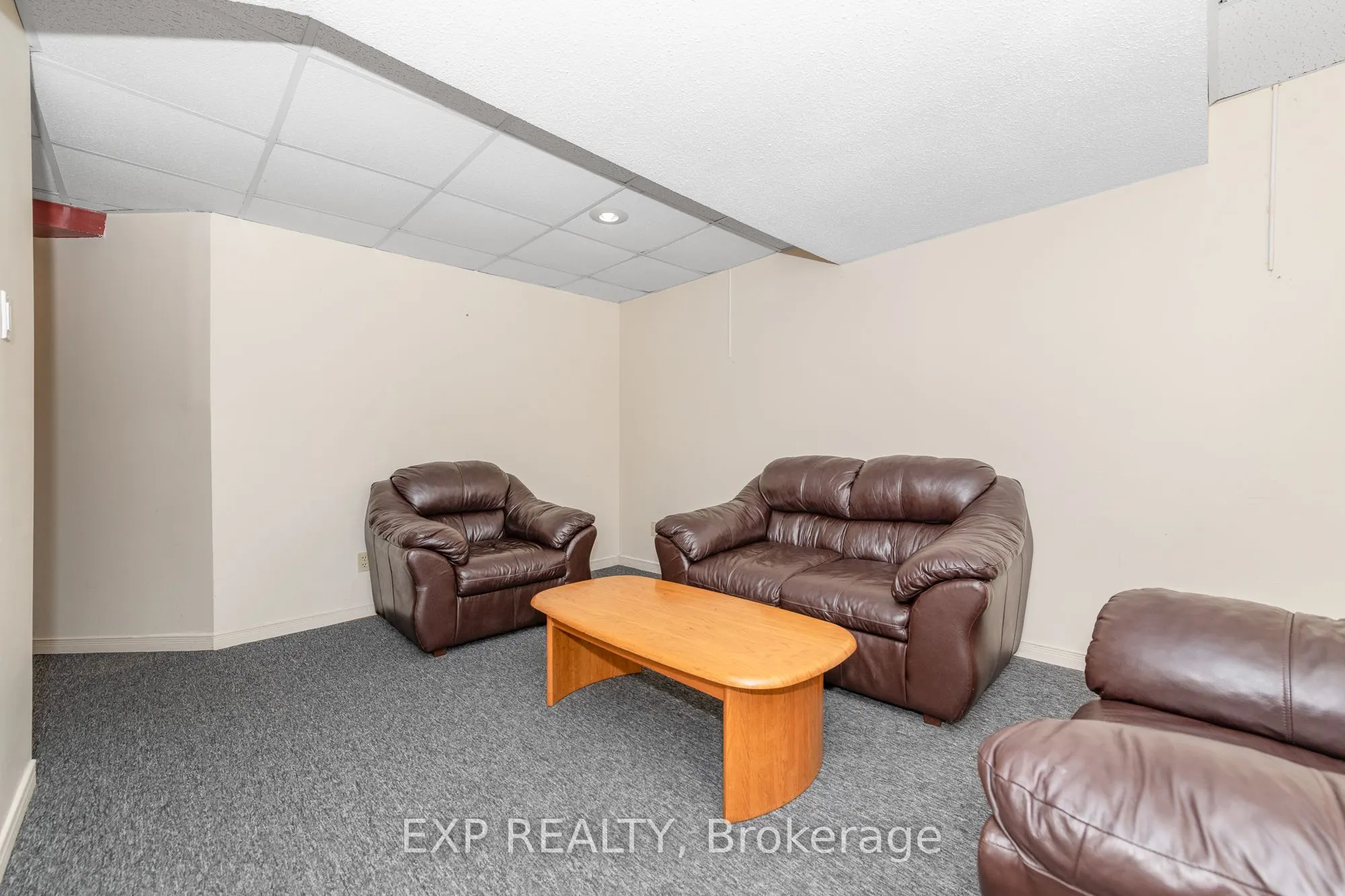 26 Mcdermot Court, #26