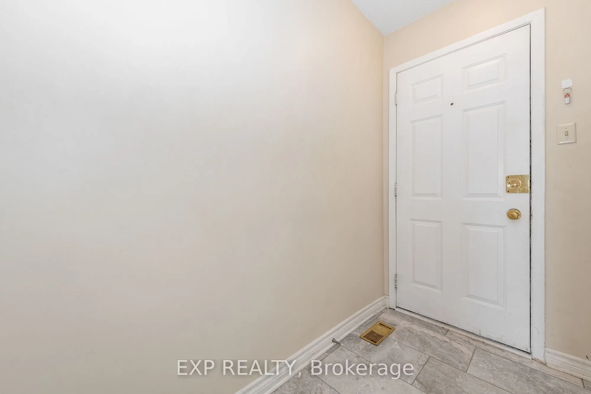 26 Mcdermot Court, #26