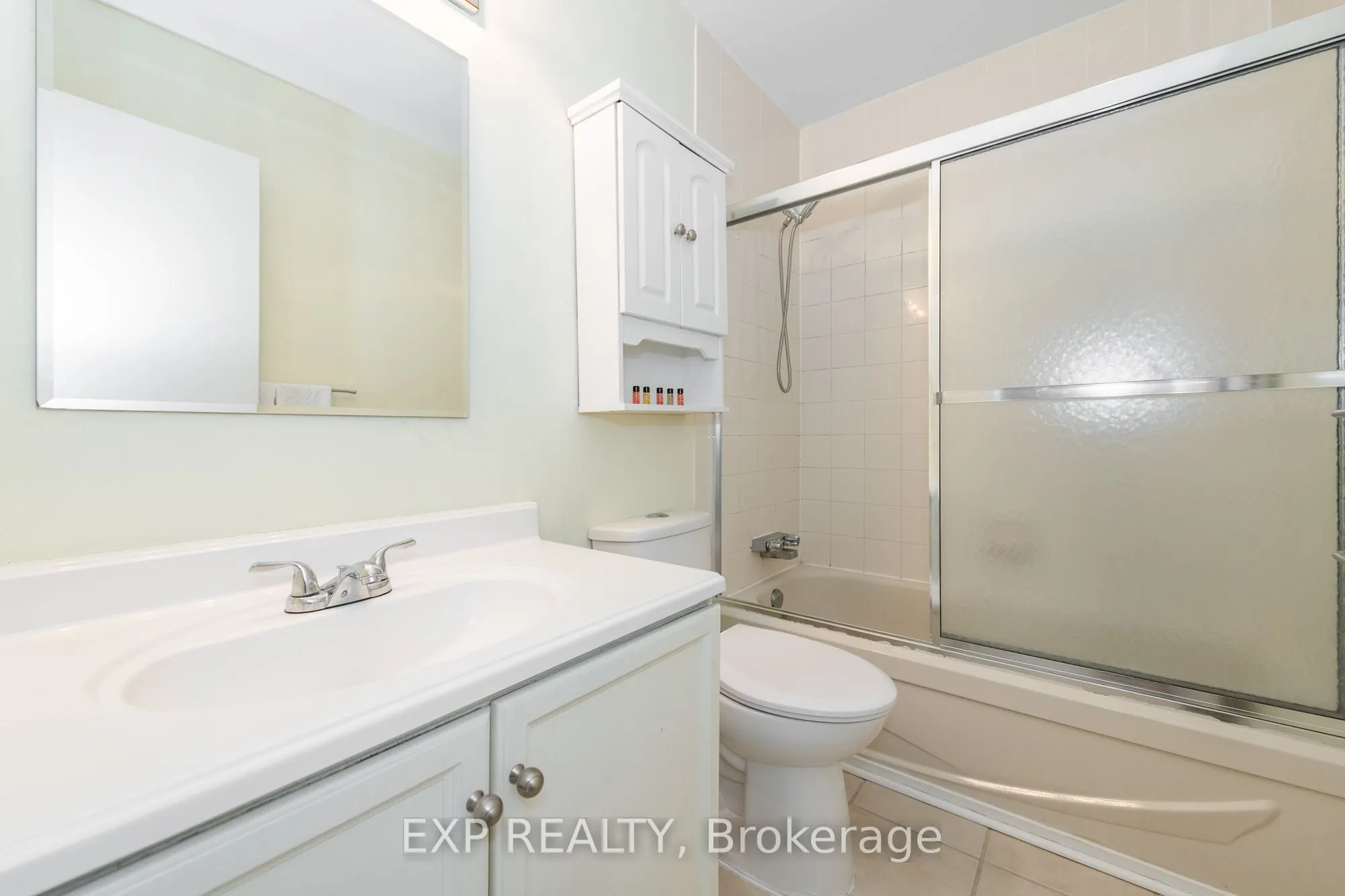 26 Mcdermot Court, #26