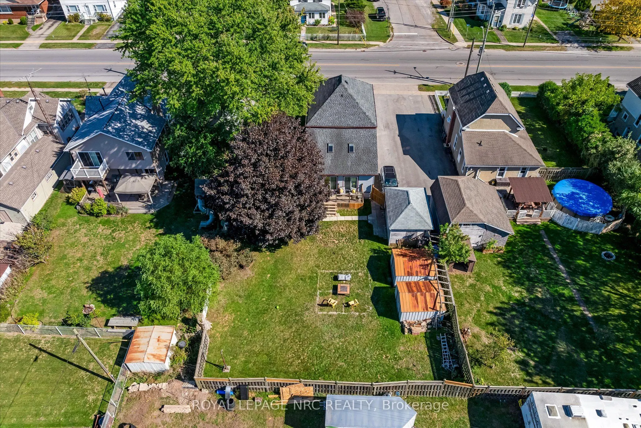 636 Elm Street