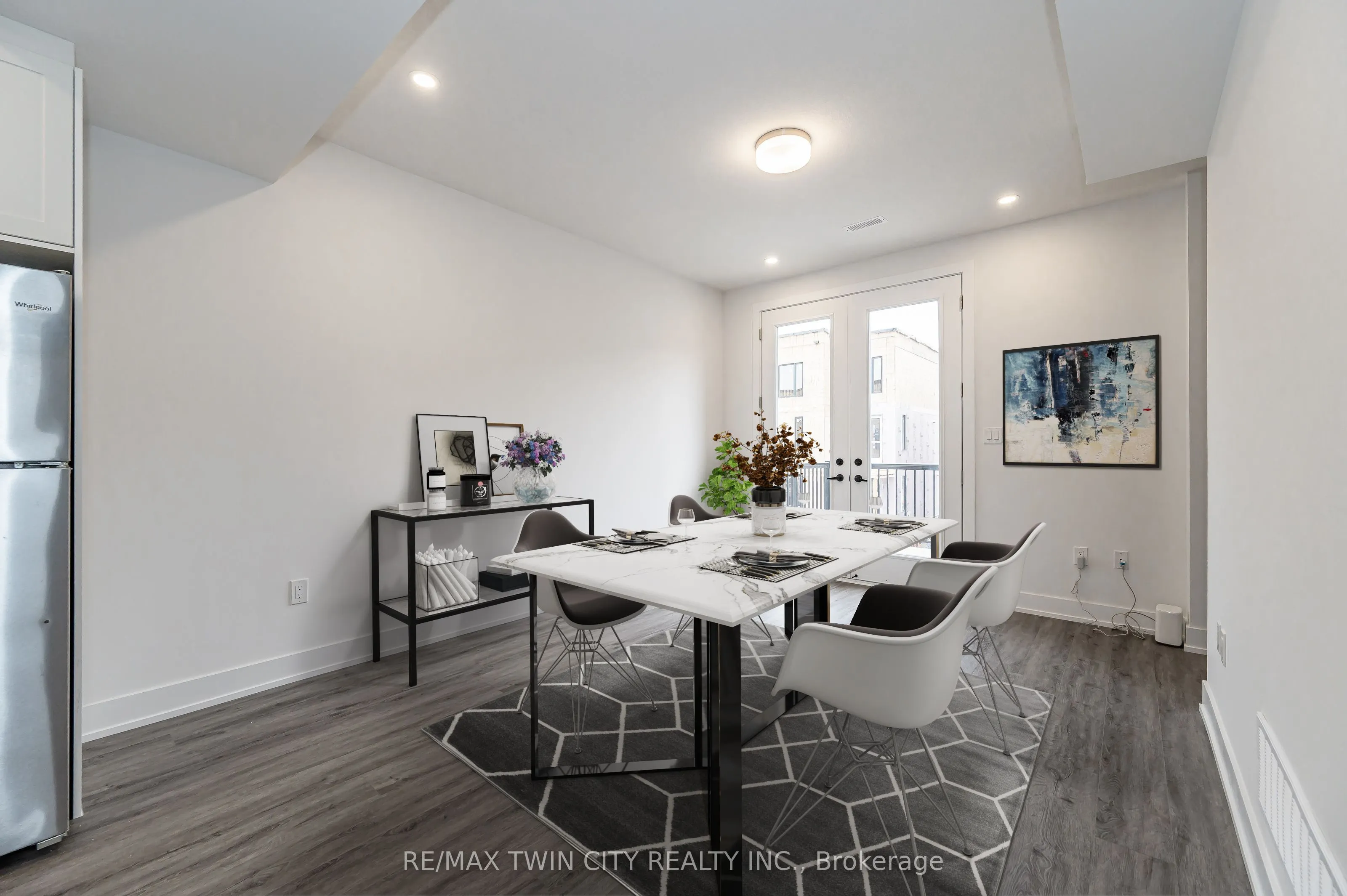99 Roger Street, #8