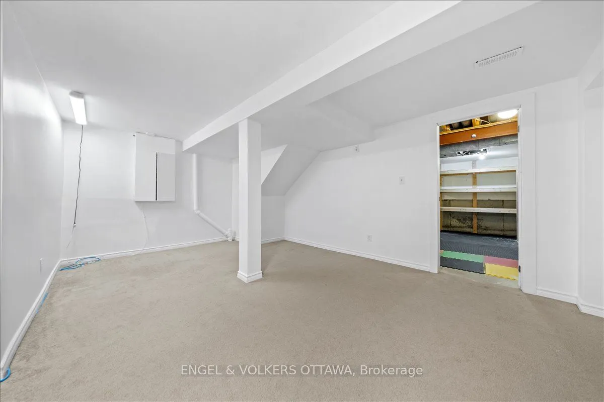 713 Malibu Terrace