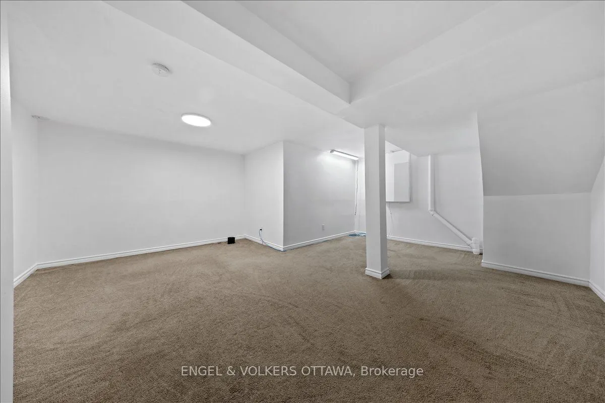 713 Malibu Terrace