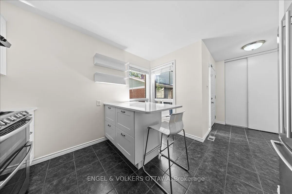 713 Malibu Terrace