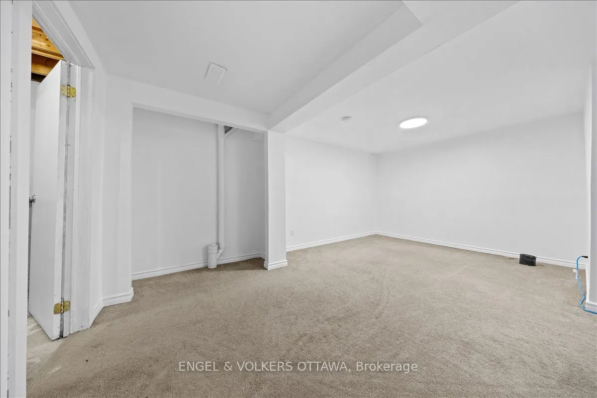 713 Malibu Terrace