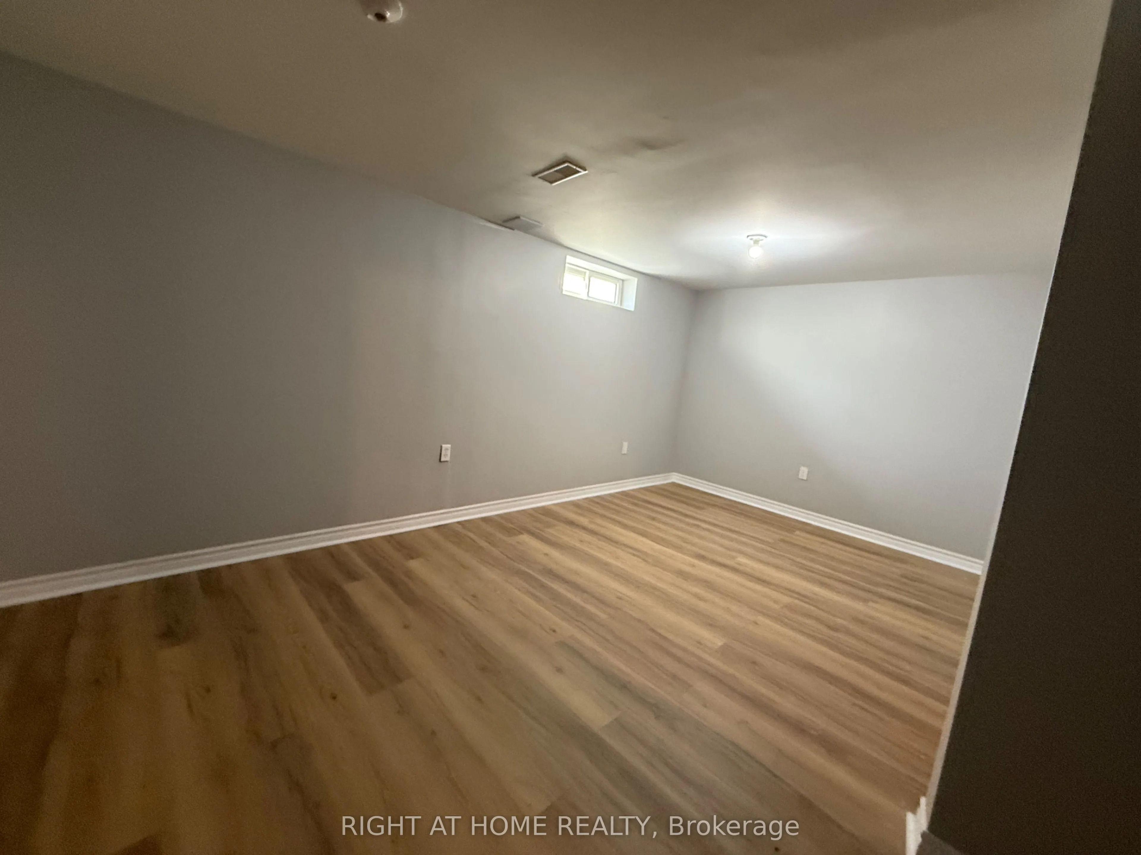 1950 Belmore Lane, #29