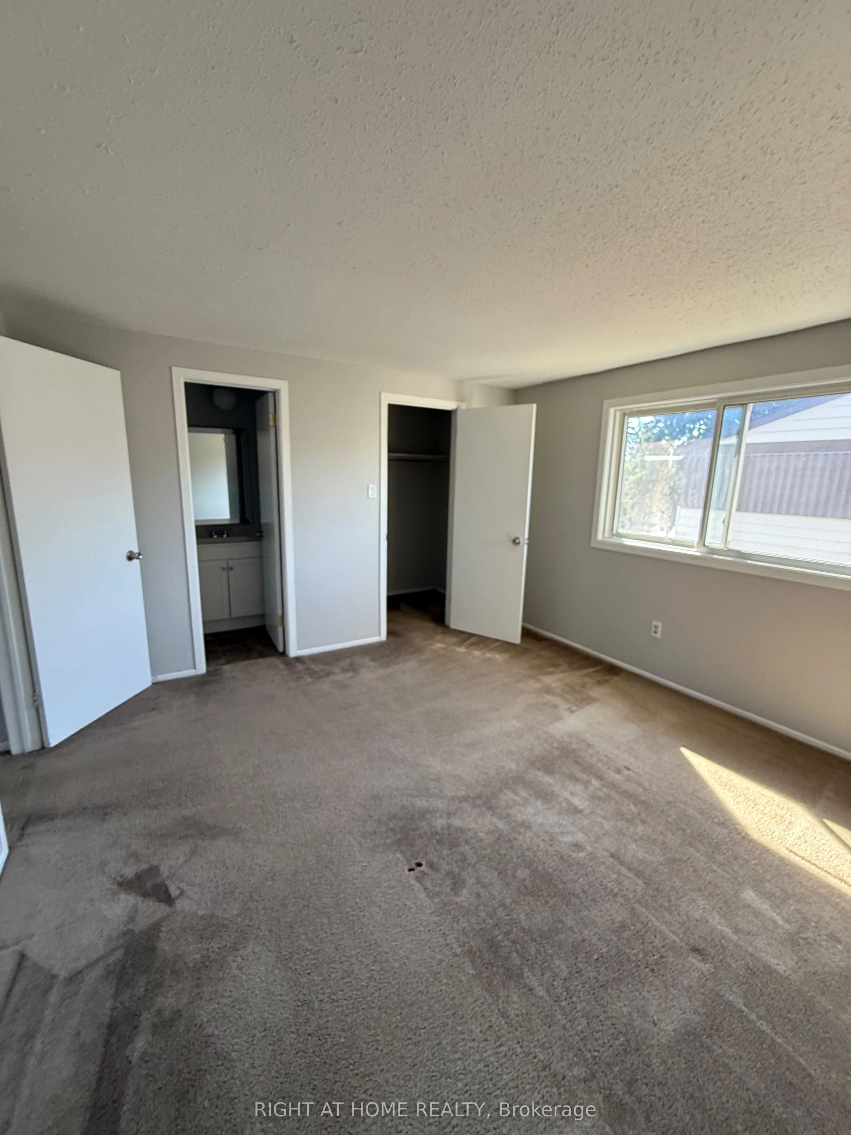 1950 Belmore Lane, #29