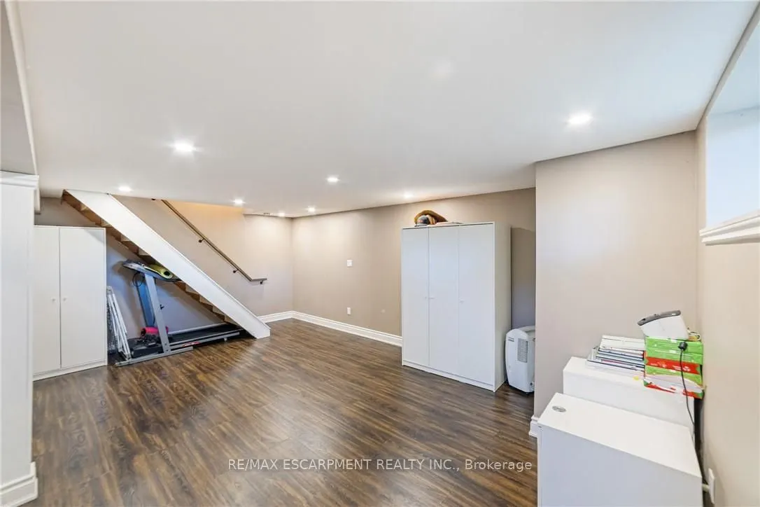 986 Westover Road