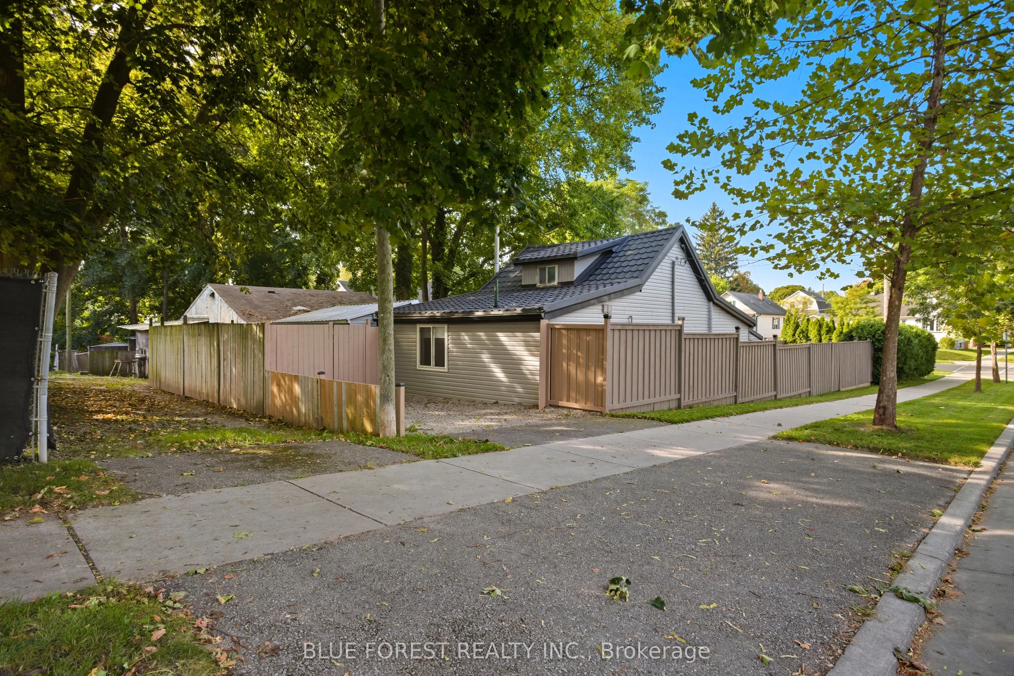 88 Boullee Street