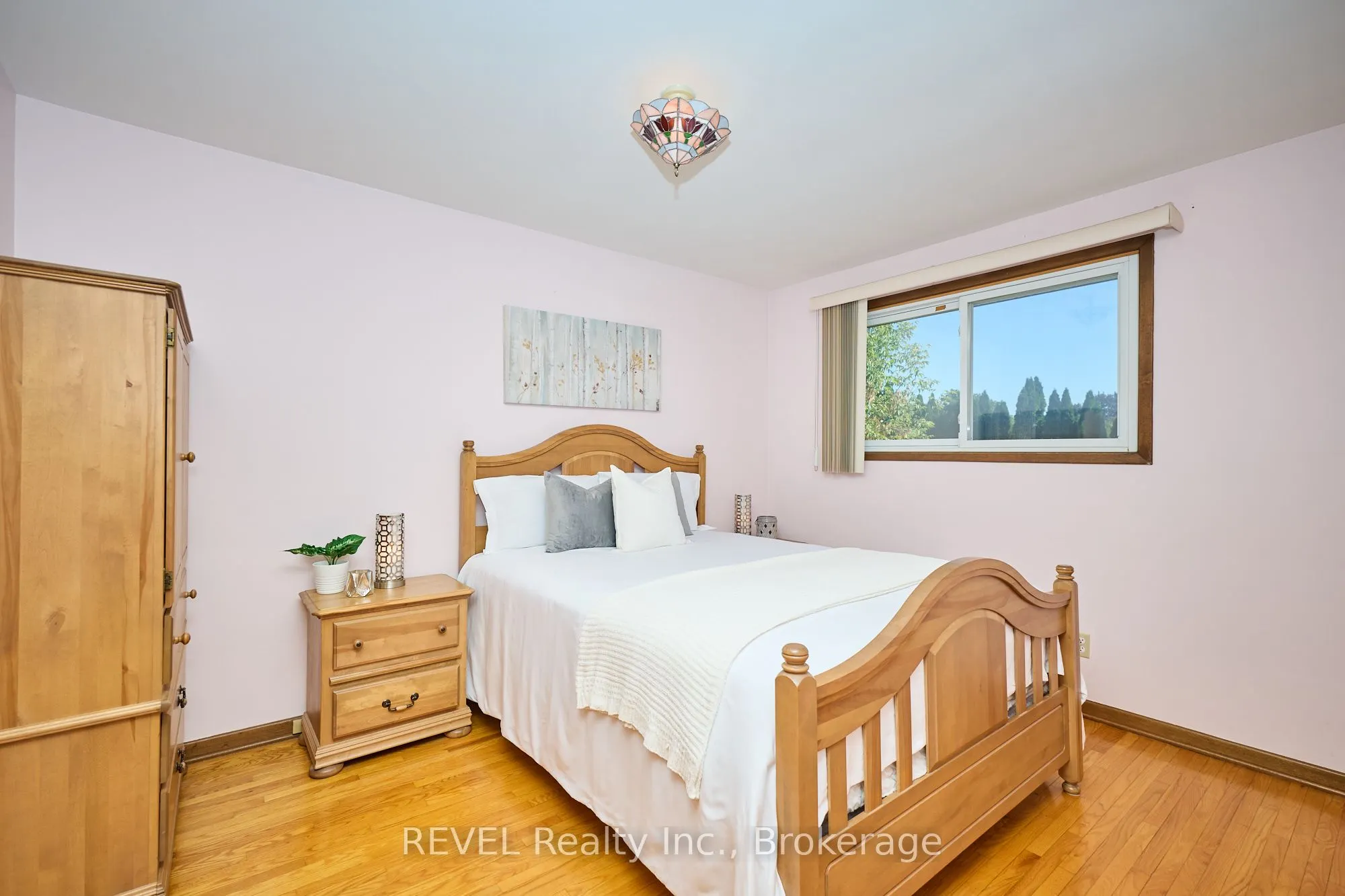 6 Charleen Circle