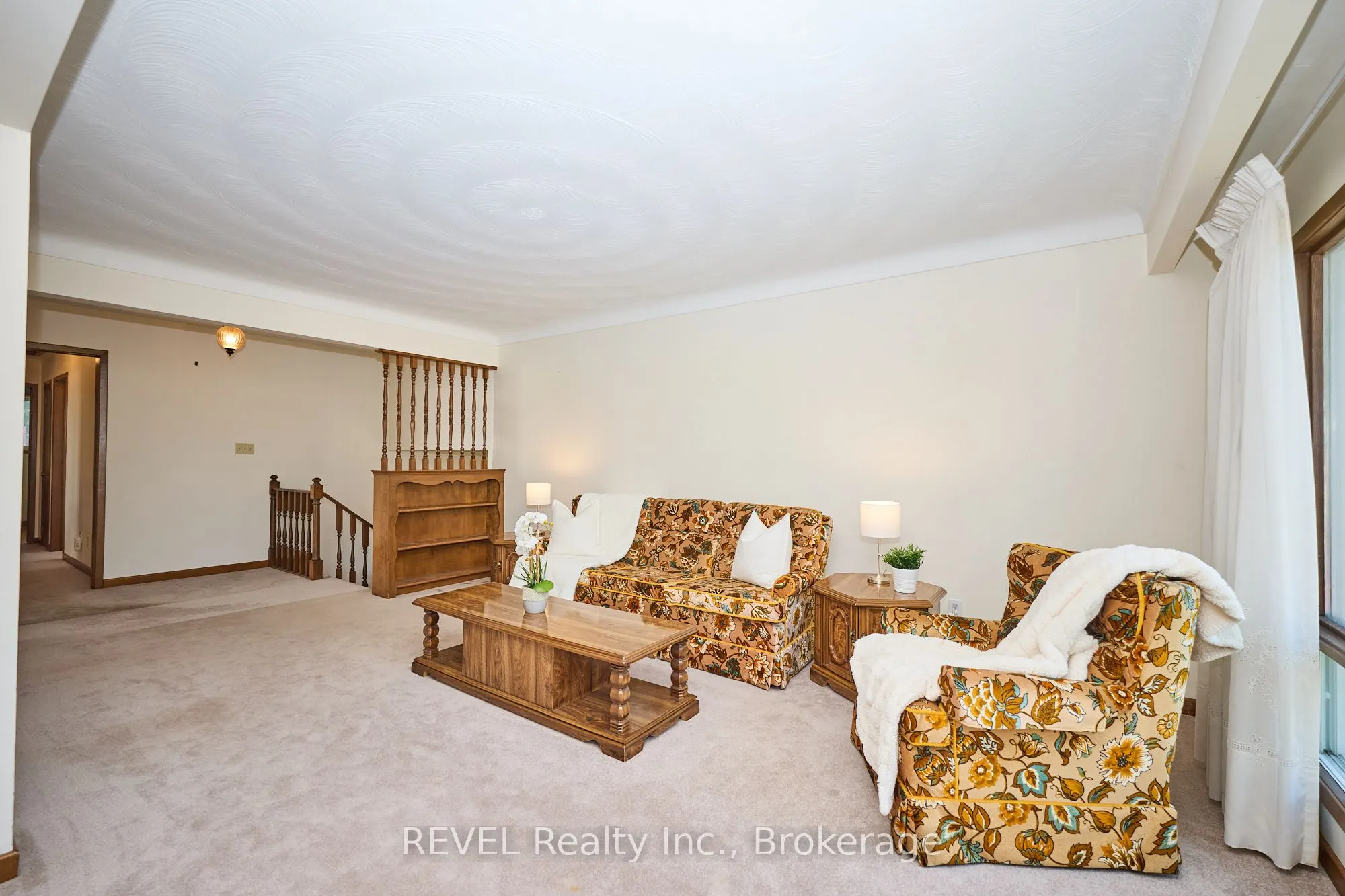 6 Charleen Circle