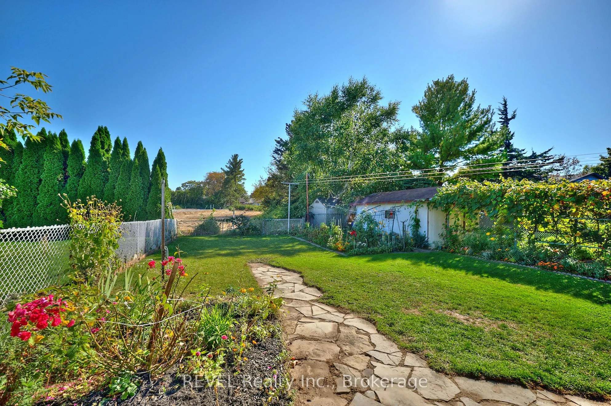 6 Charleen Circle
