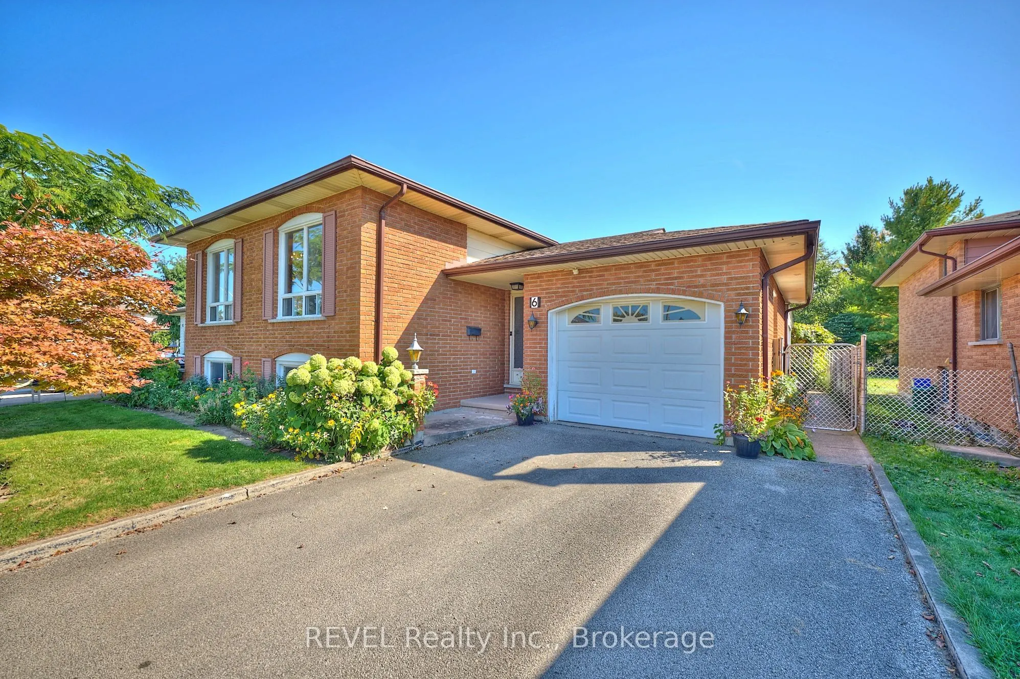 6 Charleen Circle