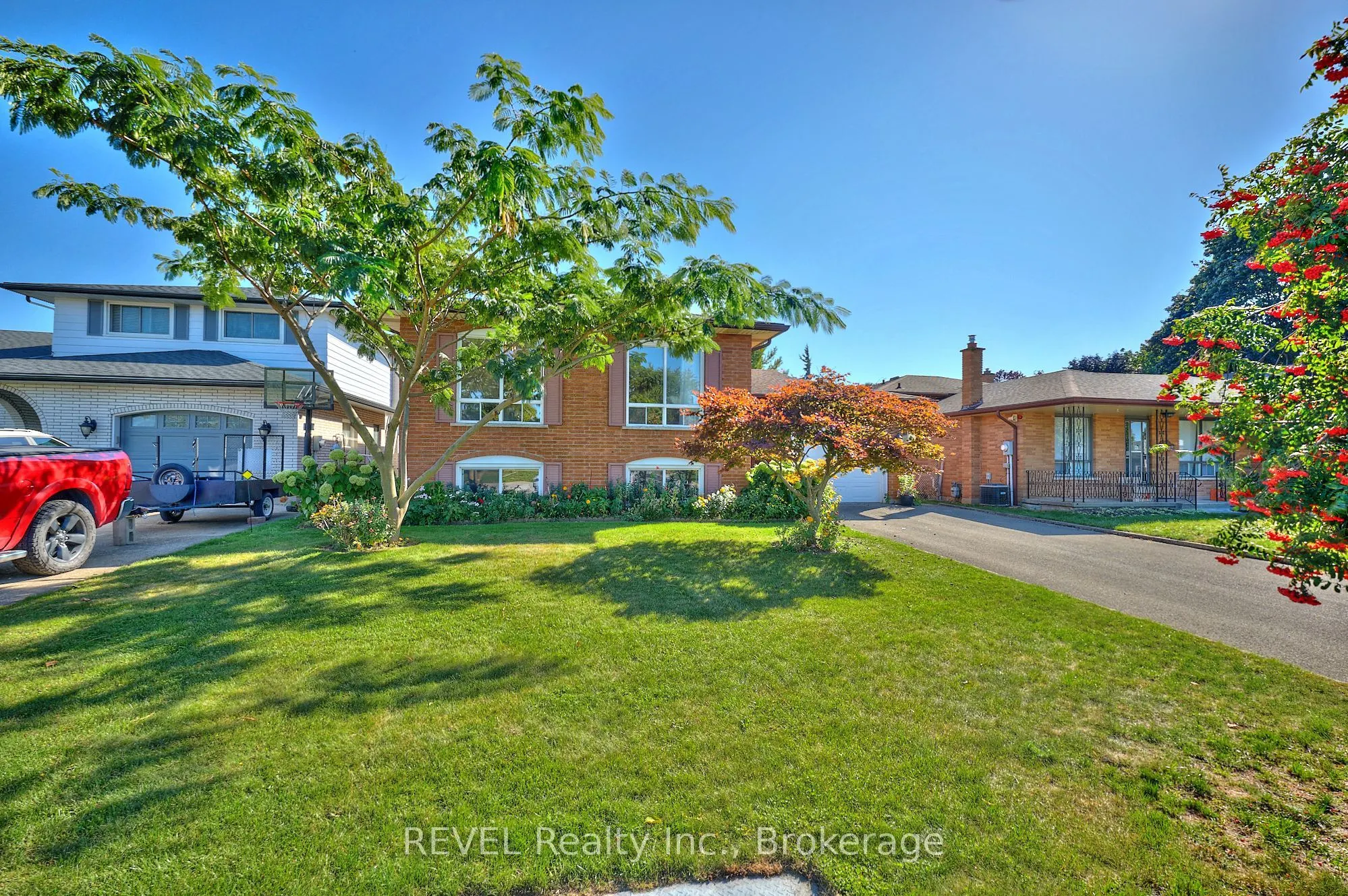 6 Charleen Circle