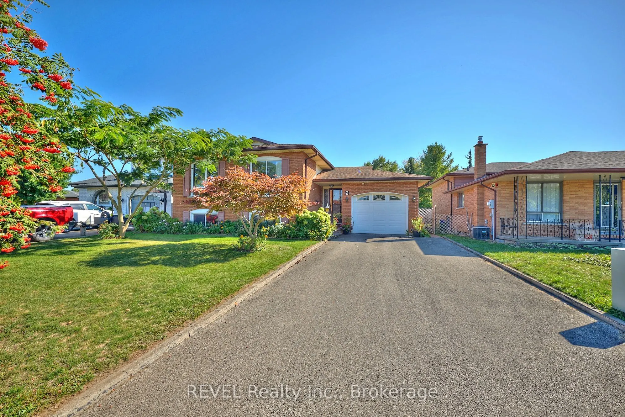 6 Charleen Circle