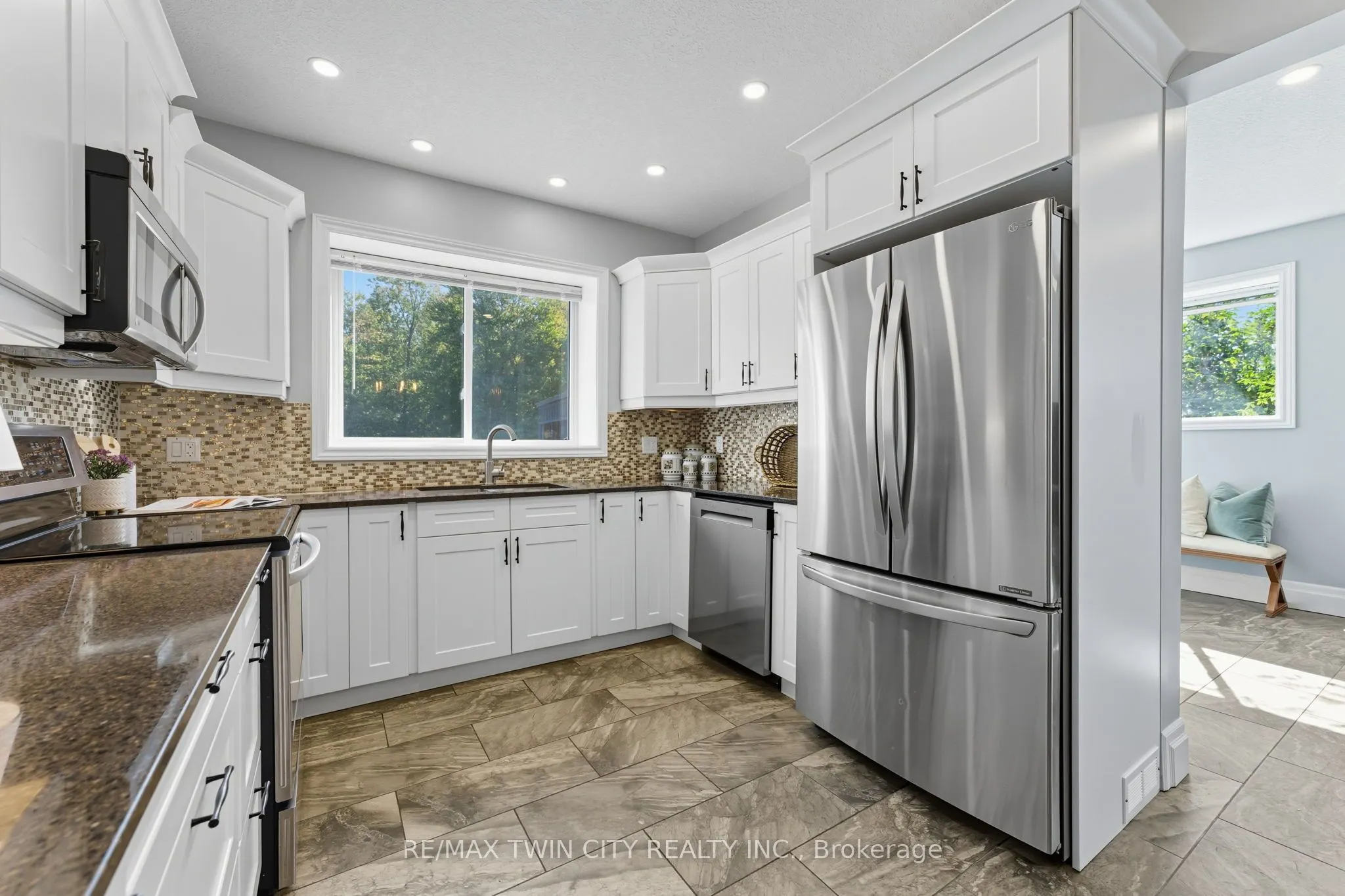 1392 Wrigley Road