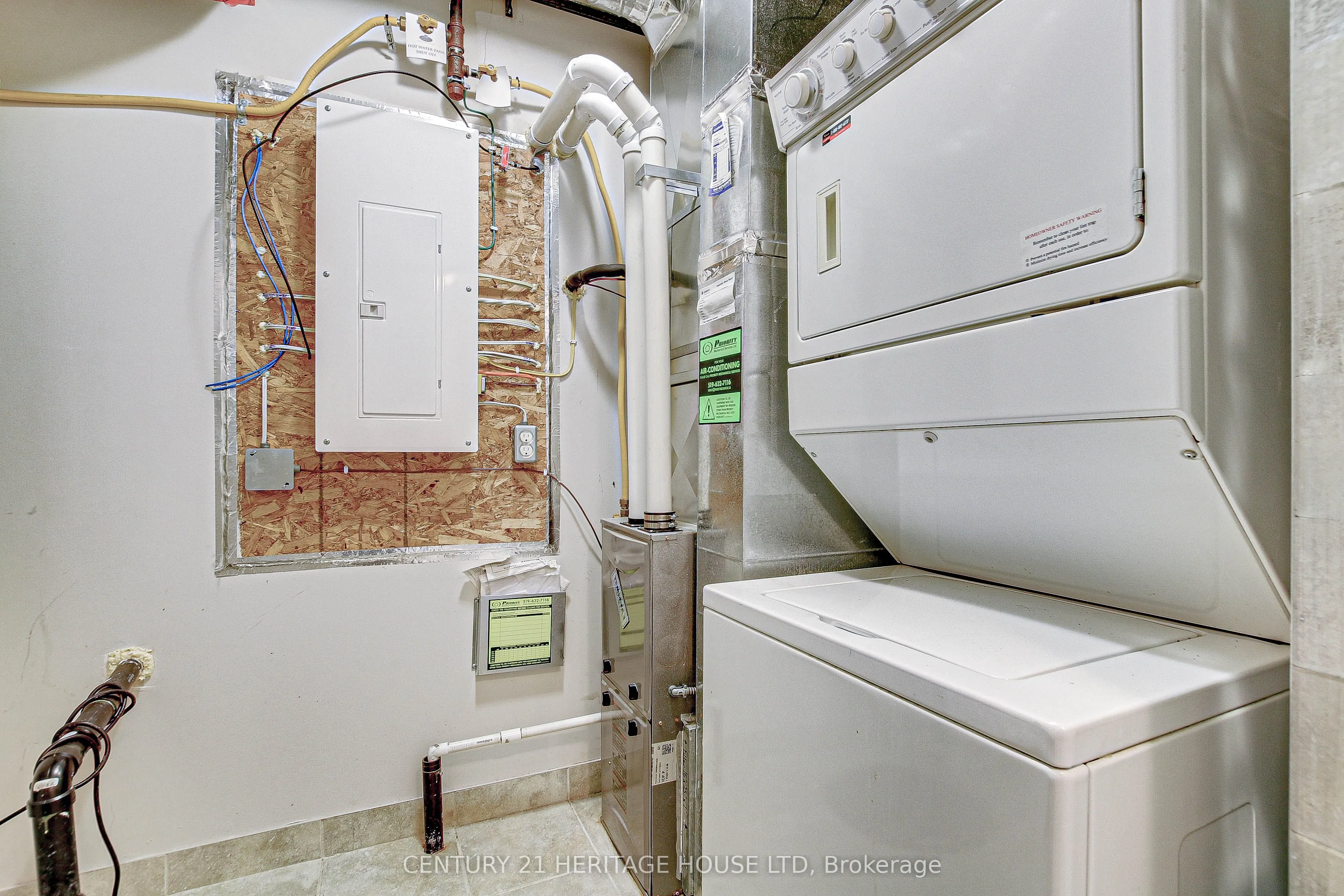 3200 Singleton Avenue, #26