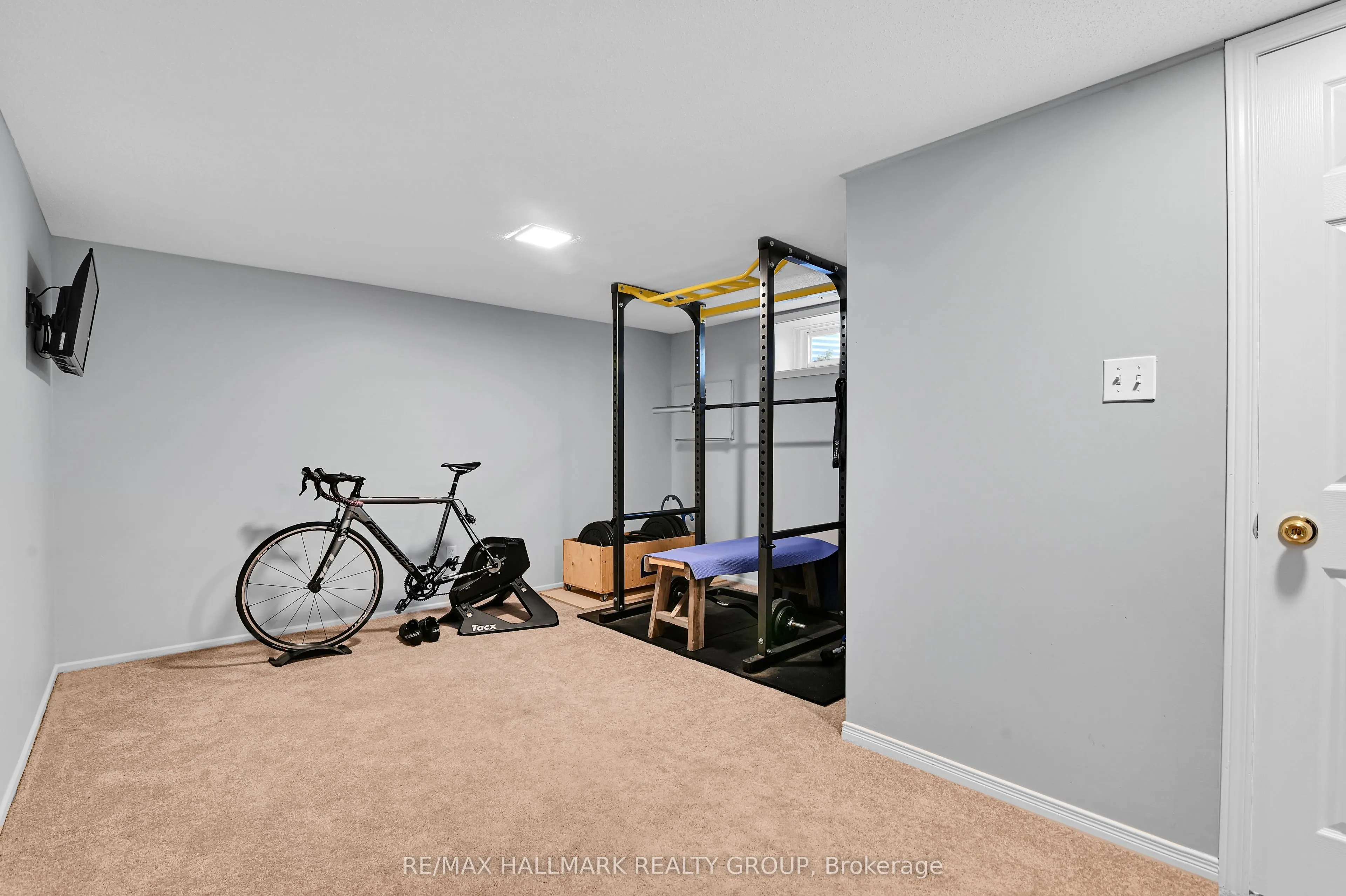 21 Midland Crescent, #53