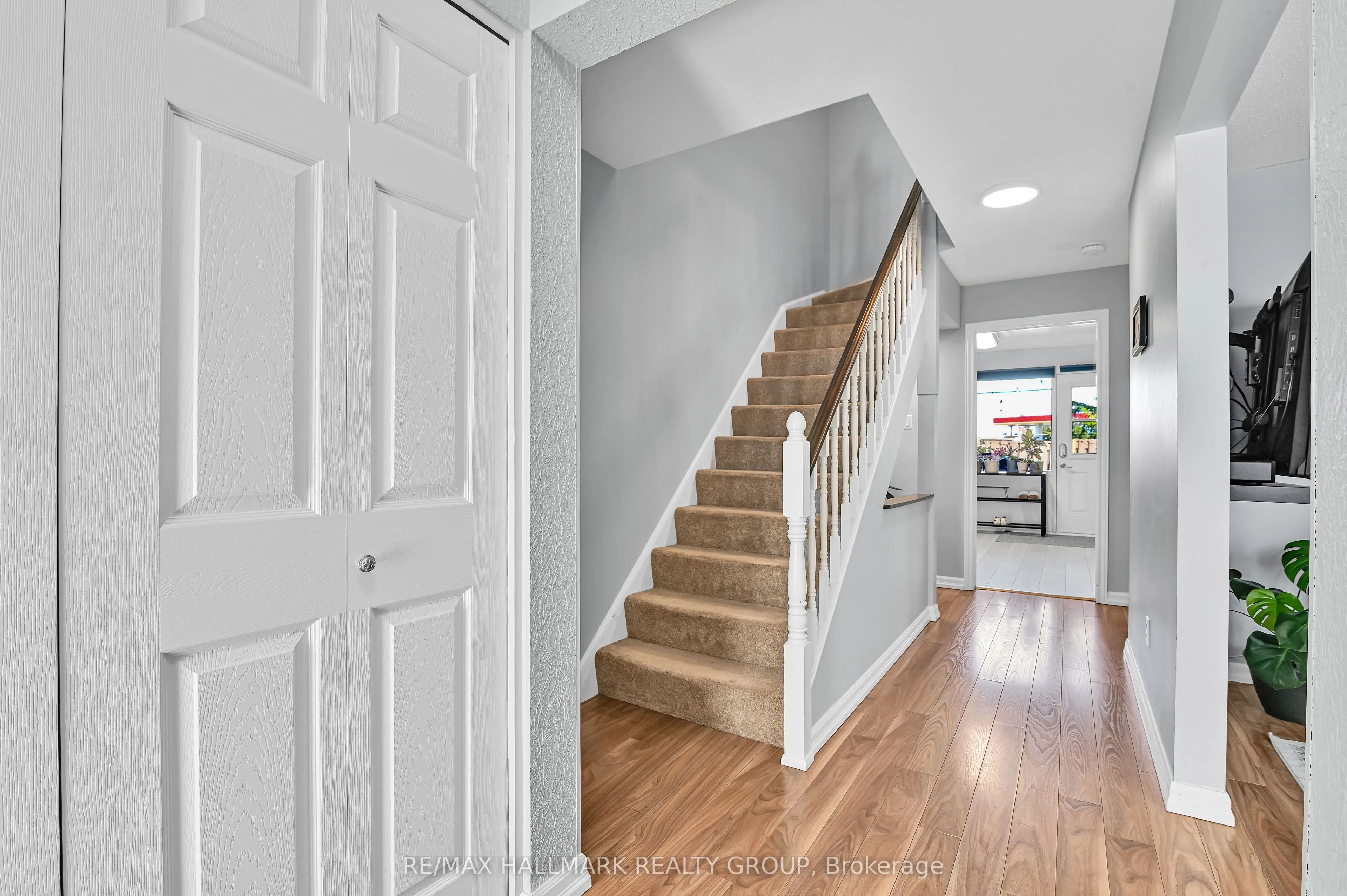 21 Midland Crescent, #53