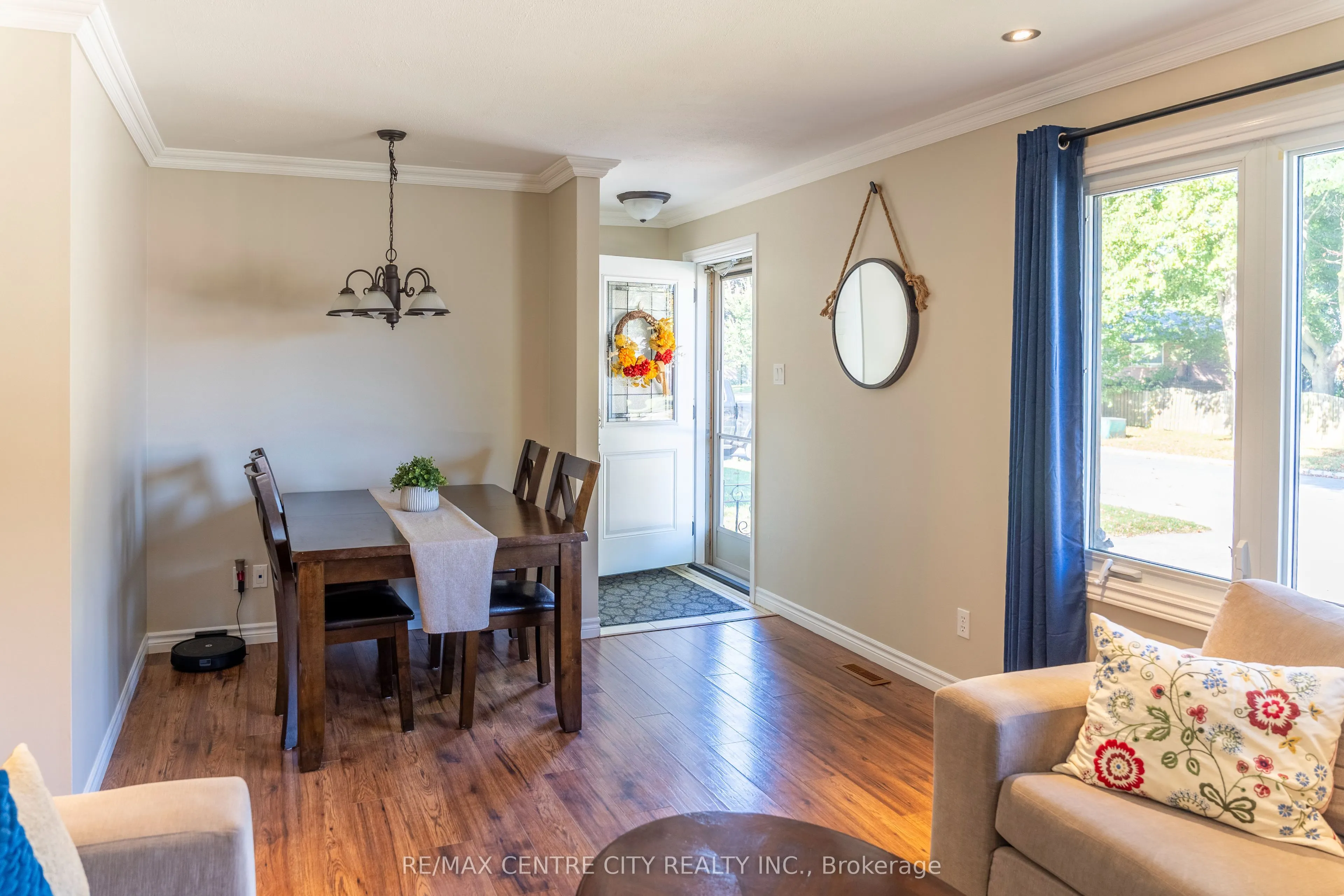 15 Frobisher Crescent