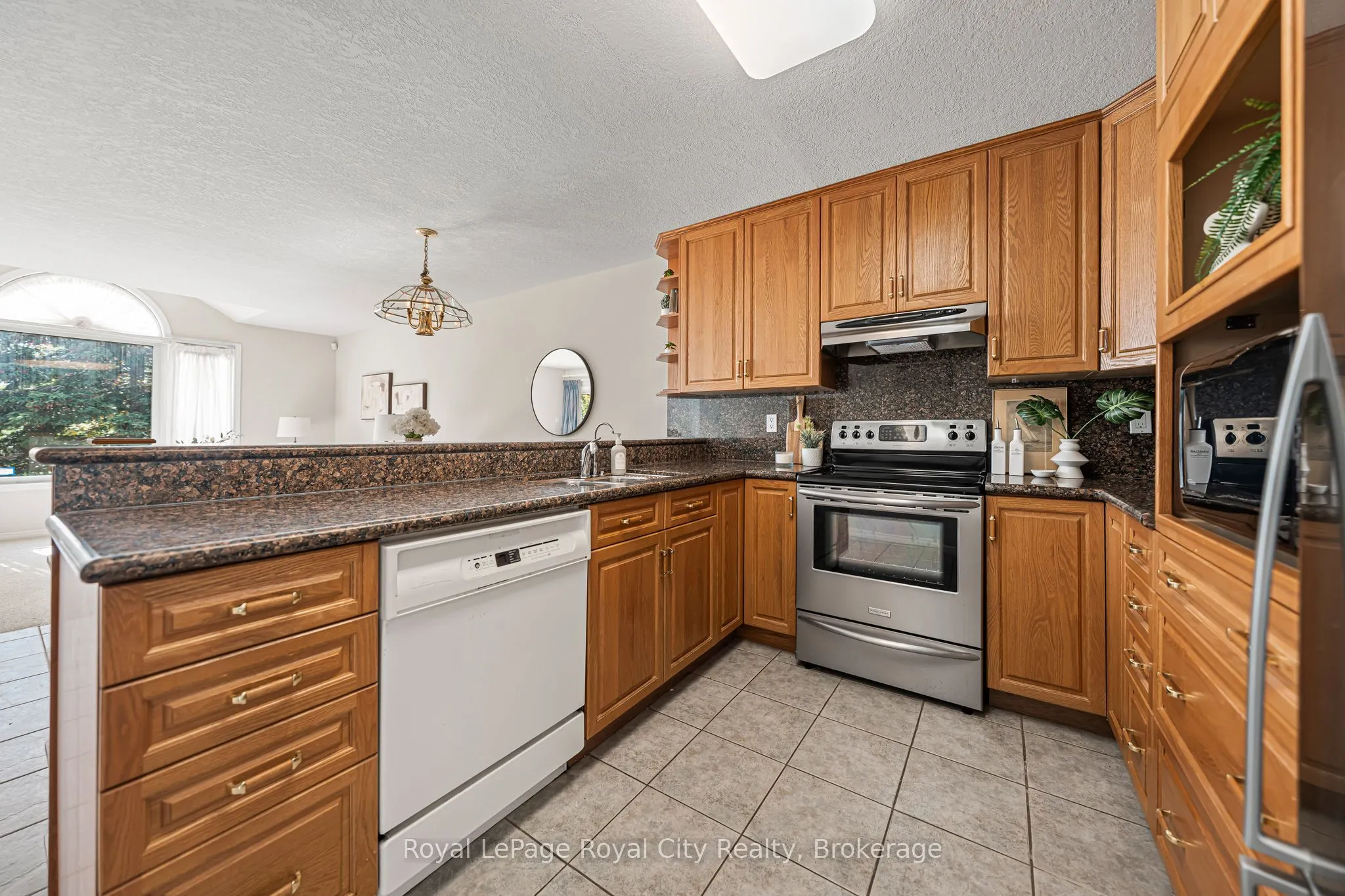 784 Gordon Street, #7