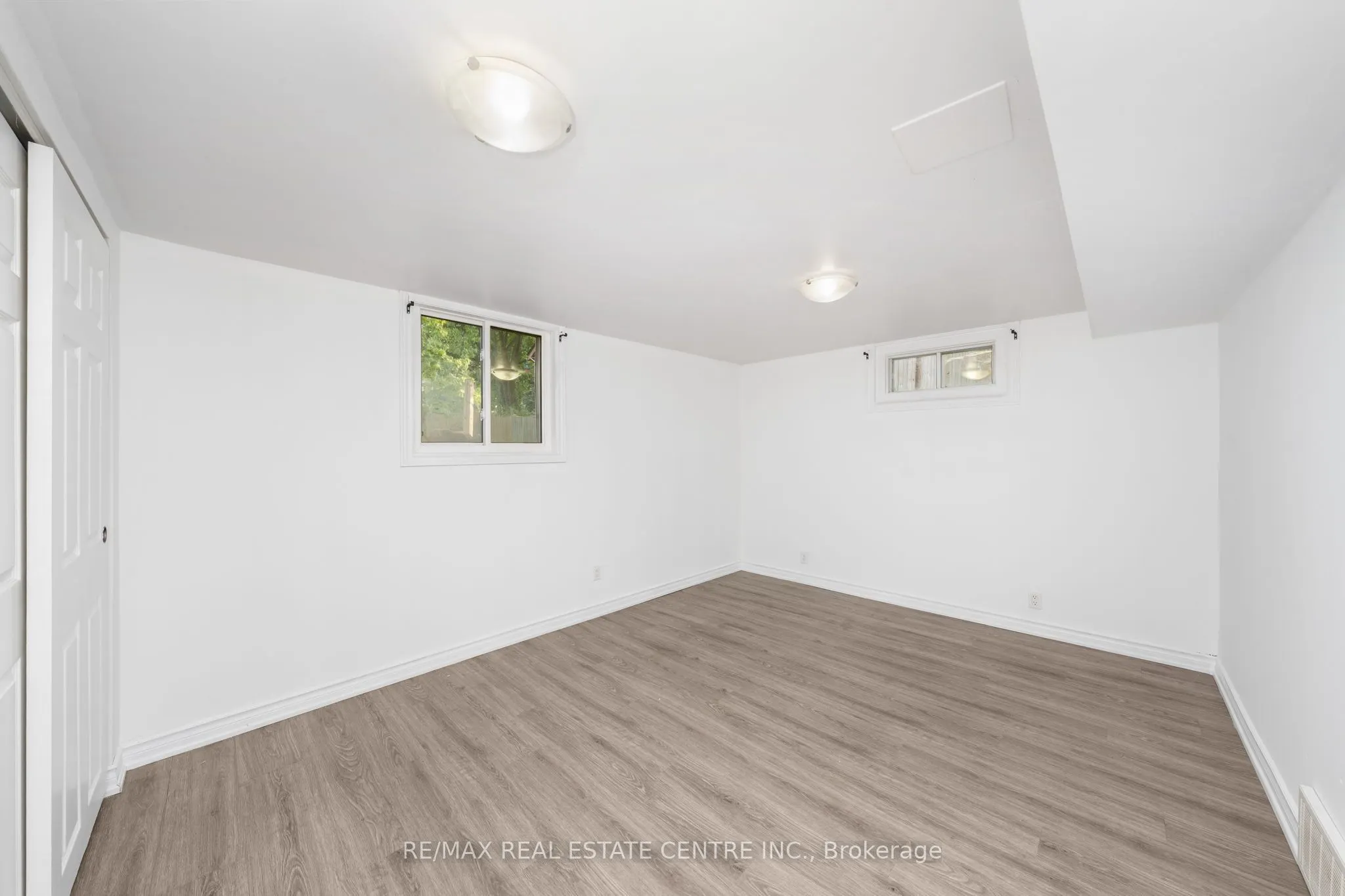601 Hollywood Place