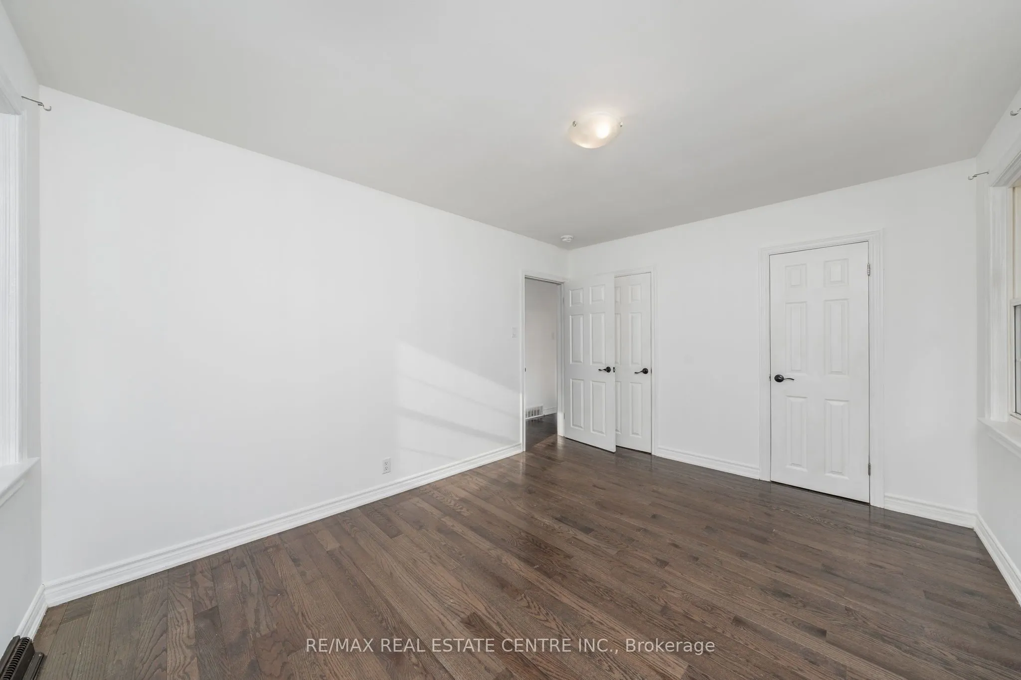 601 Hollywood Place