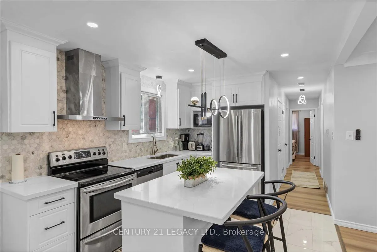 54 Beland Avenue S
