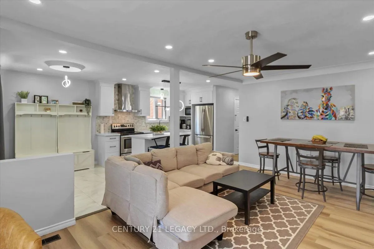 54 Beland Avenue S