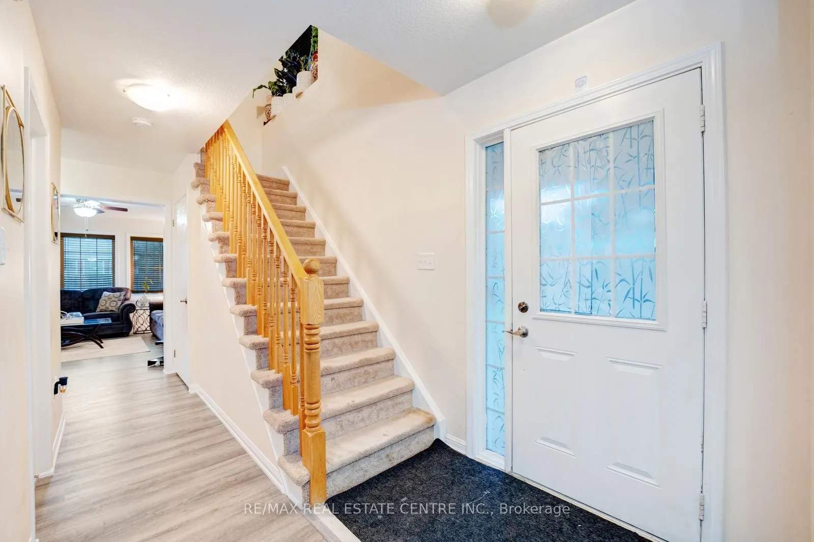 4 Owl Street