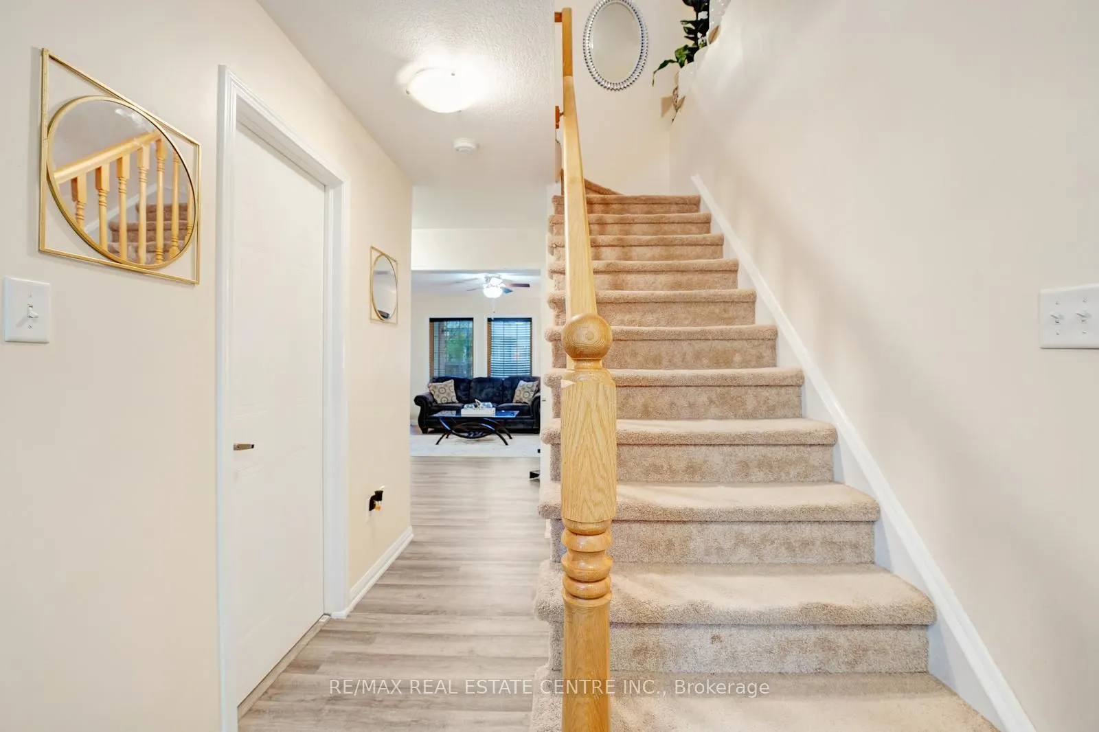 4 Owl Street