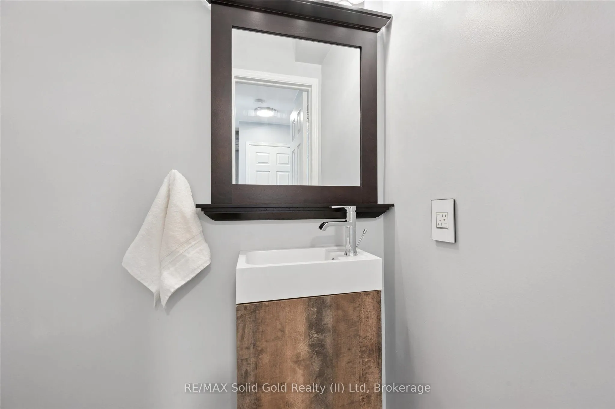 210 Highland Crescent, #12