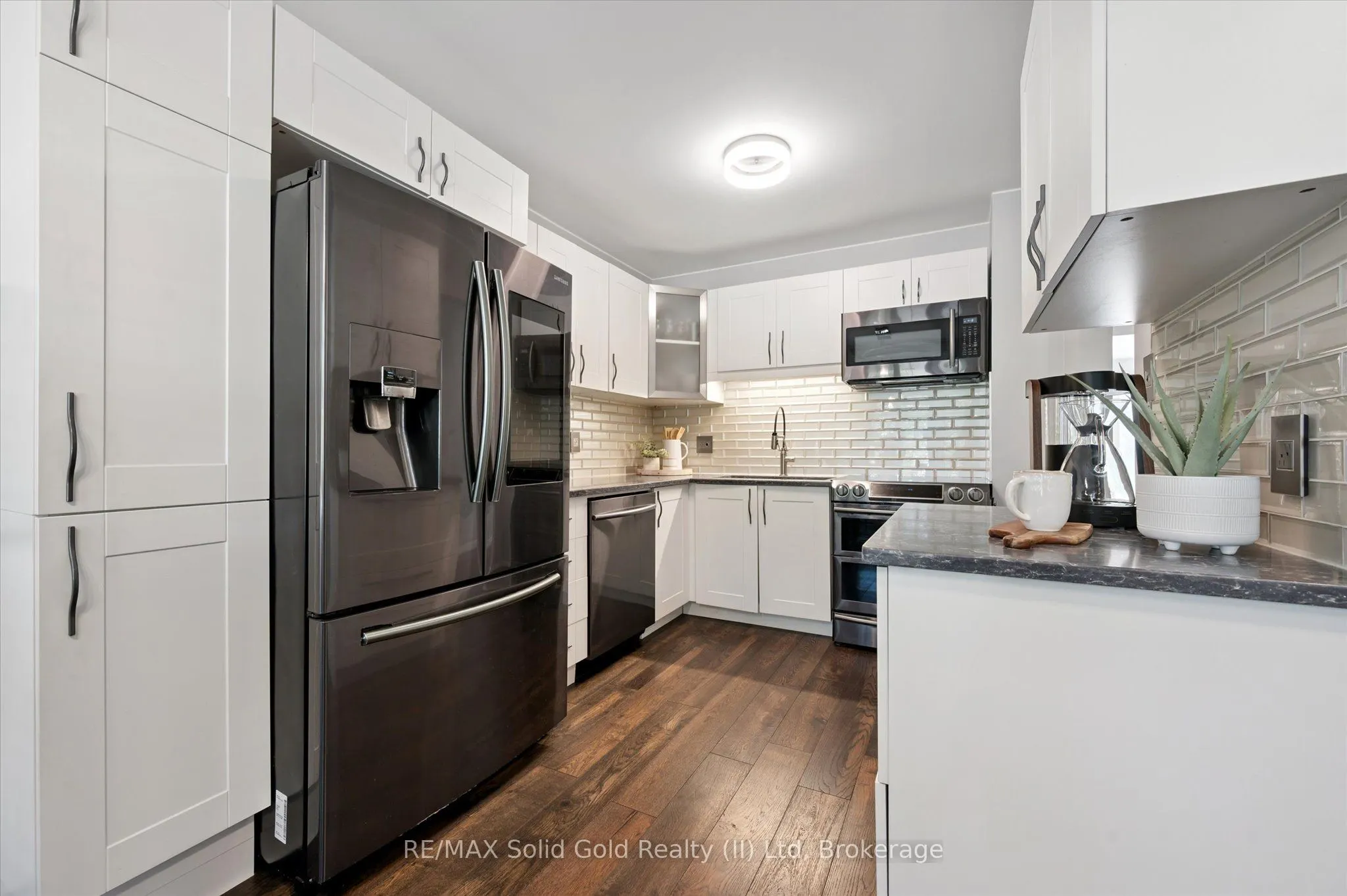 210 Highland Crescent, #12