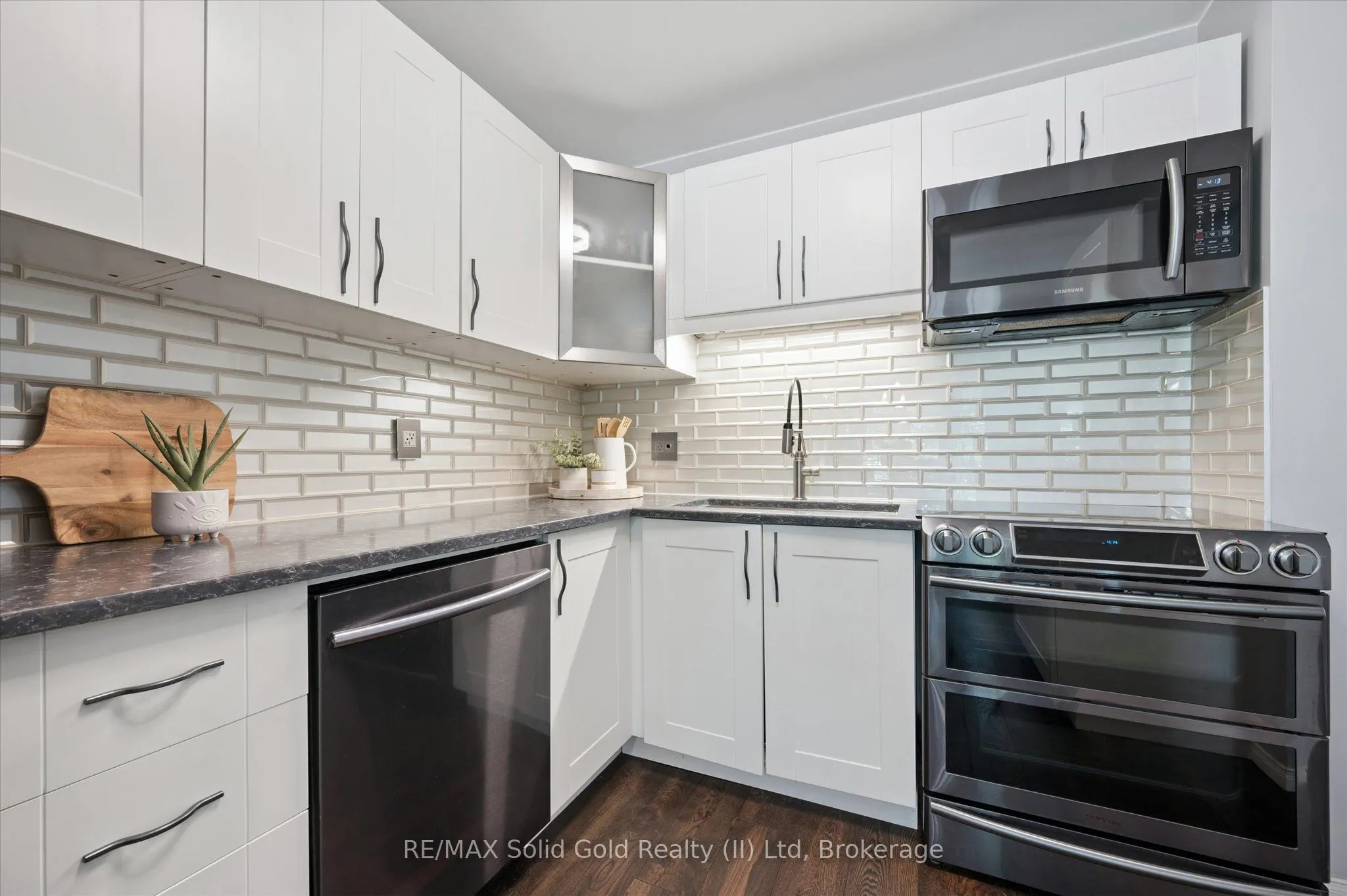 210 Highland Crescent, #12