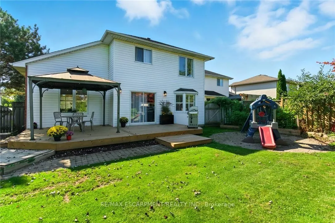 2 Caledonia Avenue