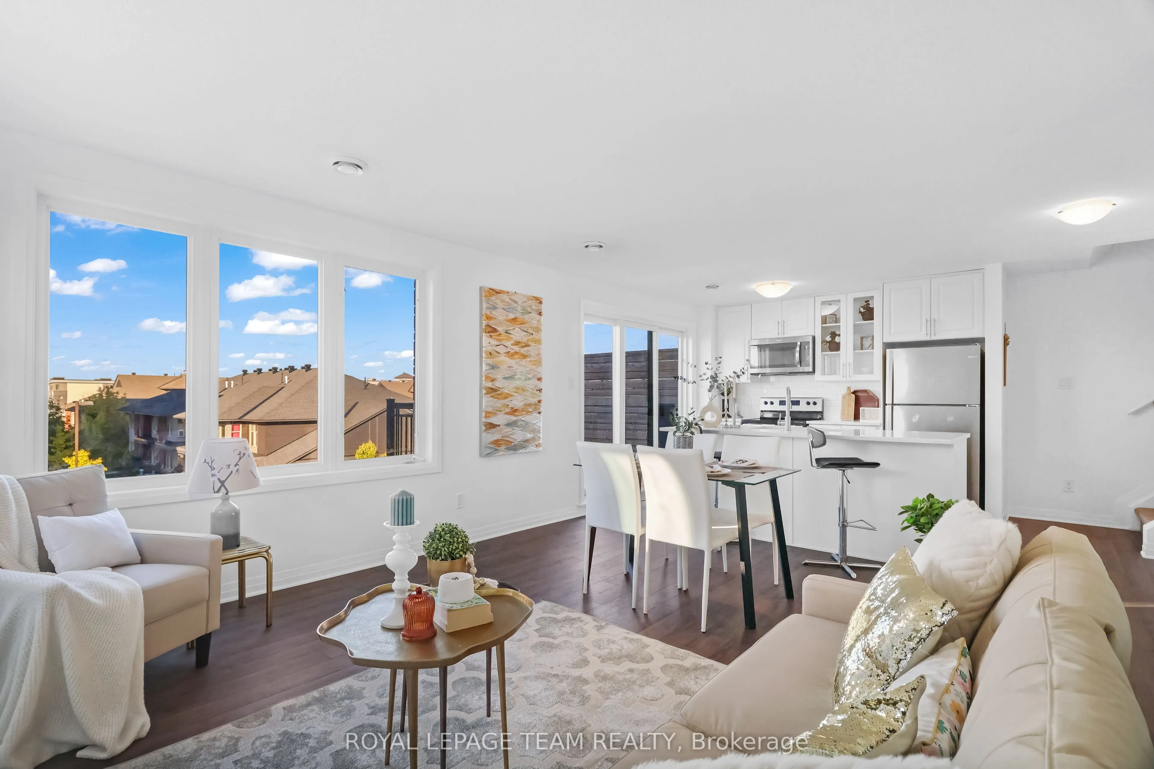 440 Via Verona Avenue, #C
