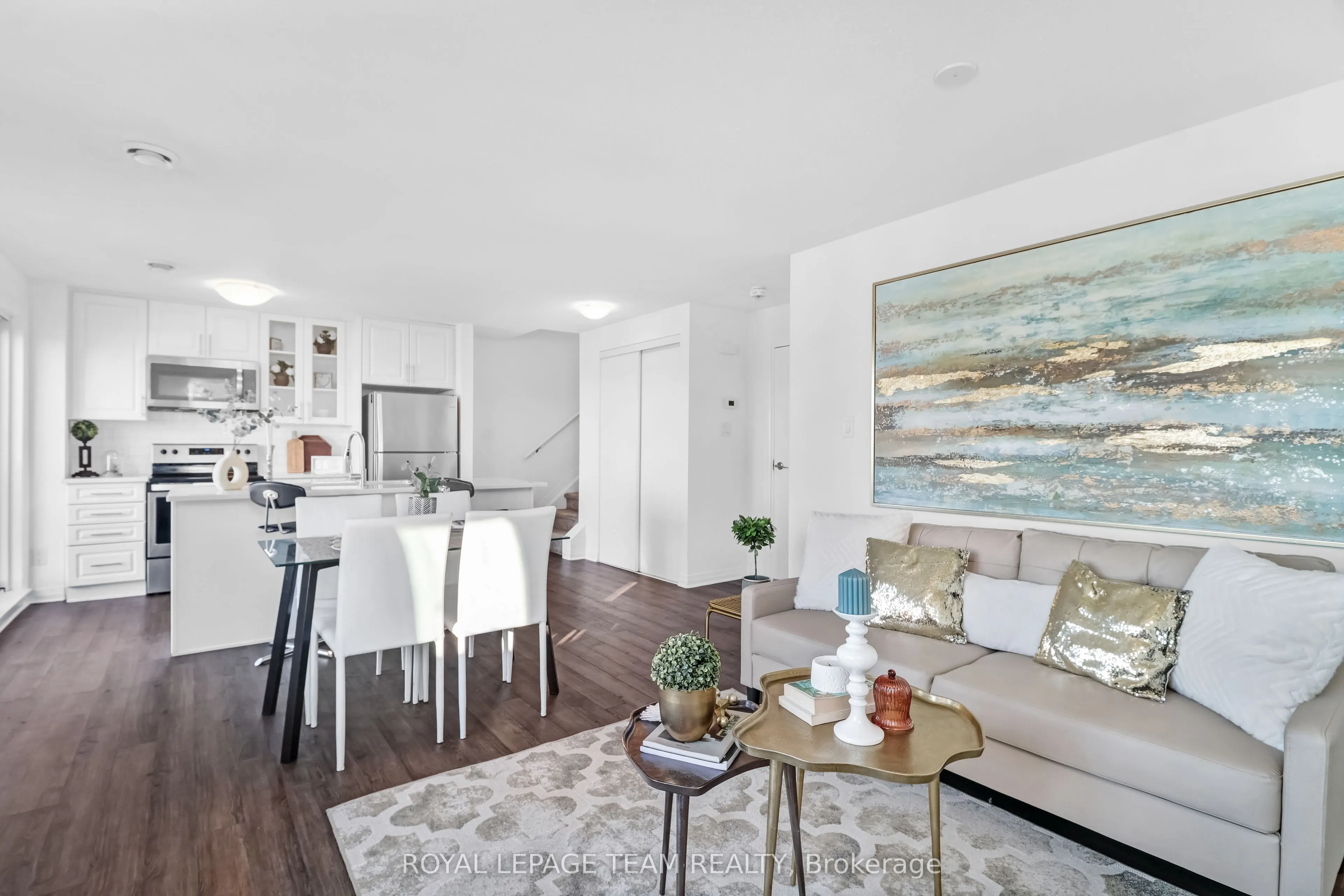 440 Via Verona Avenue, #C