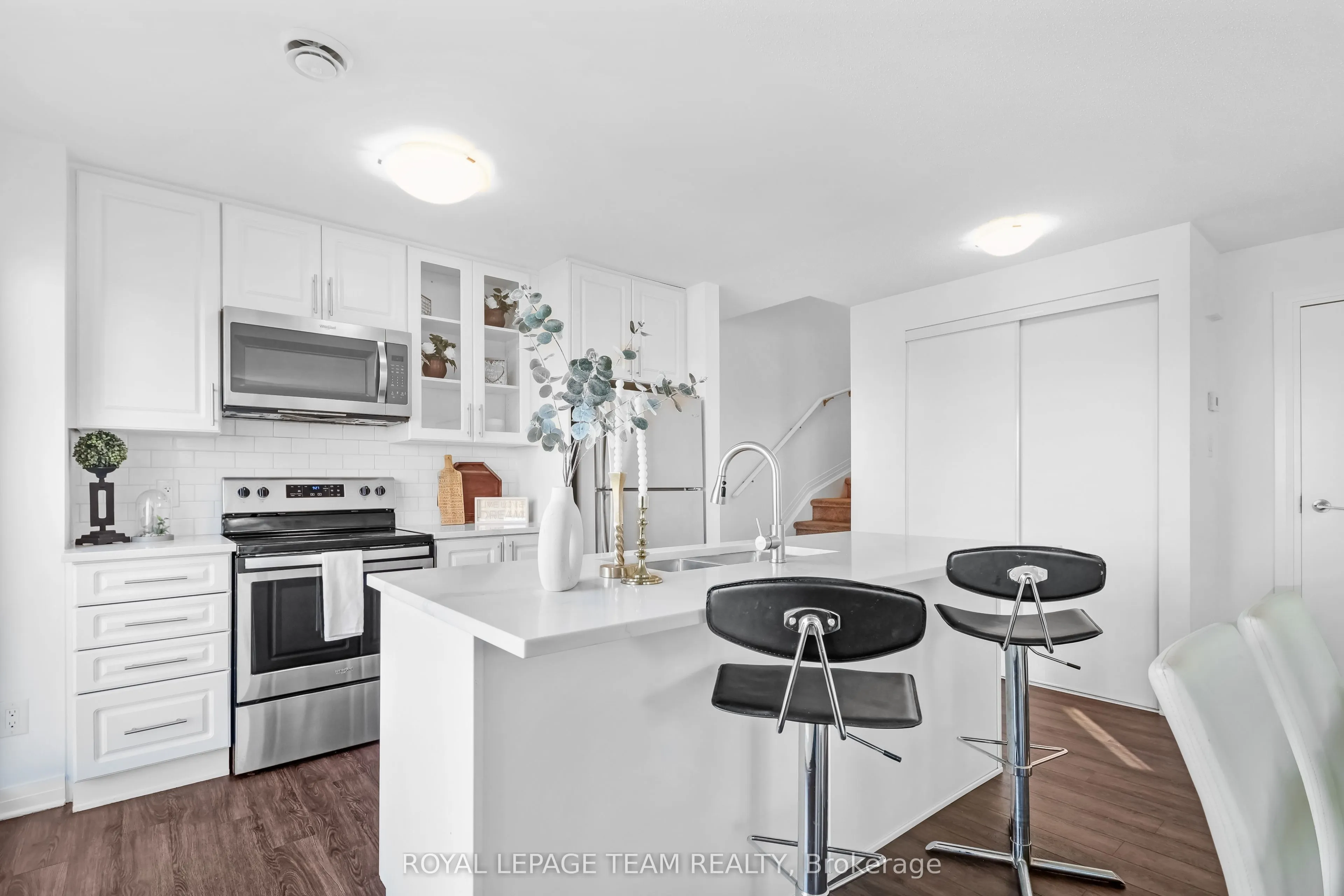 440 Via Verona Avenue, #C