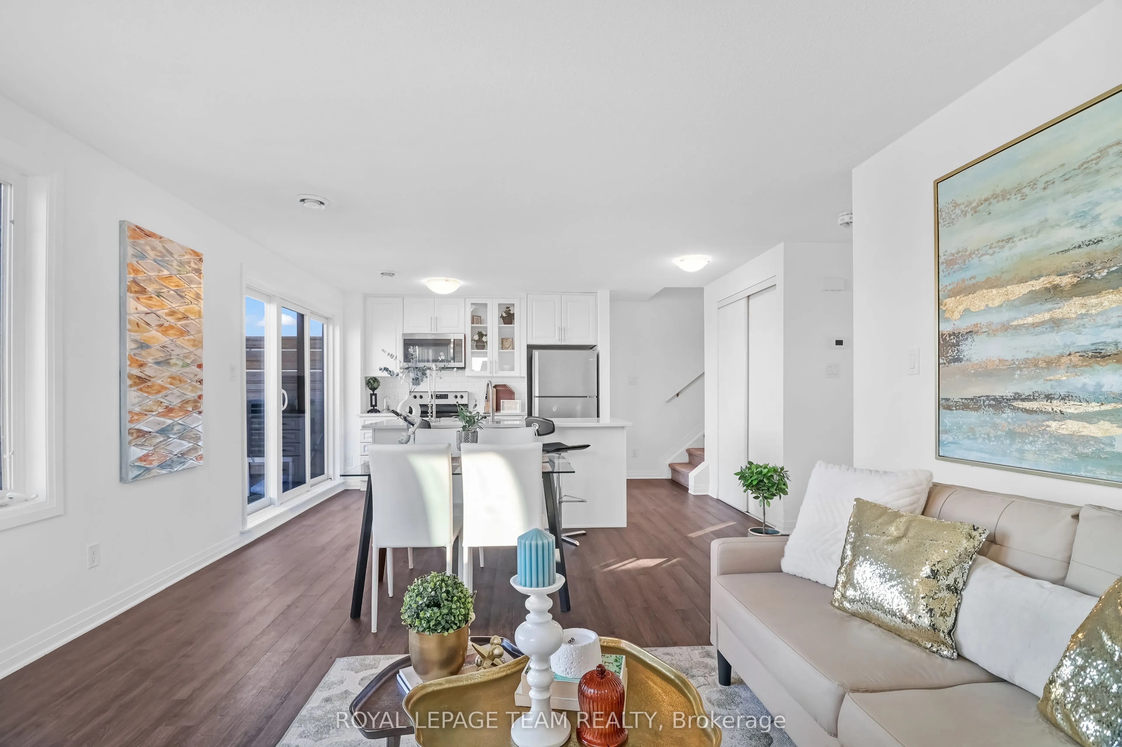440 Via Verona Avenue, #C